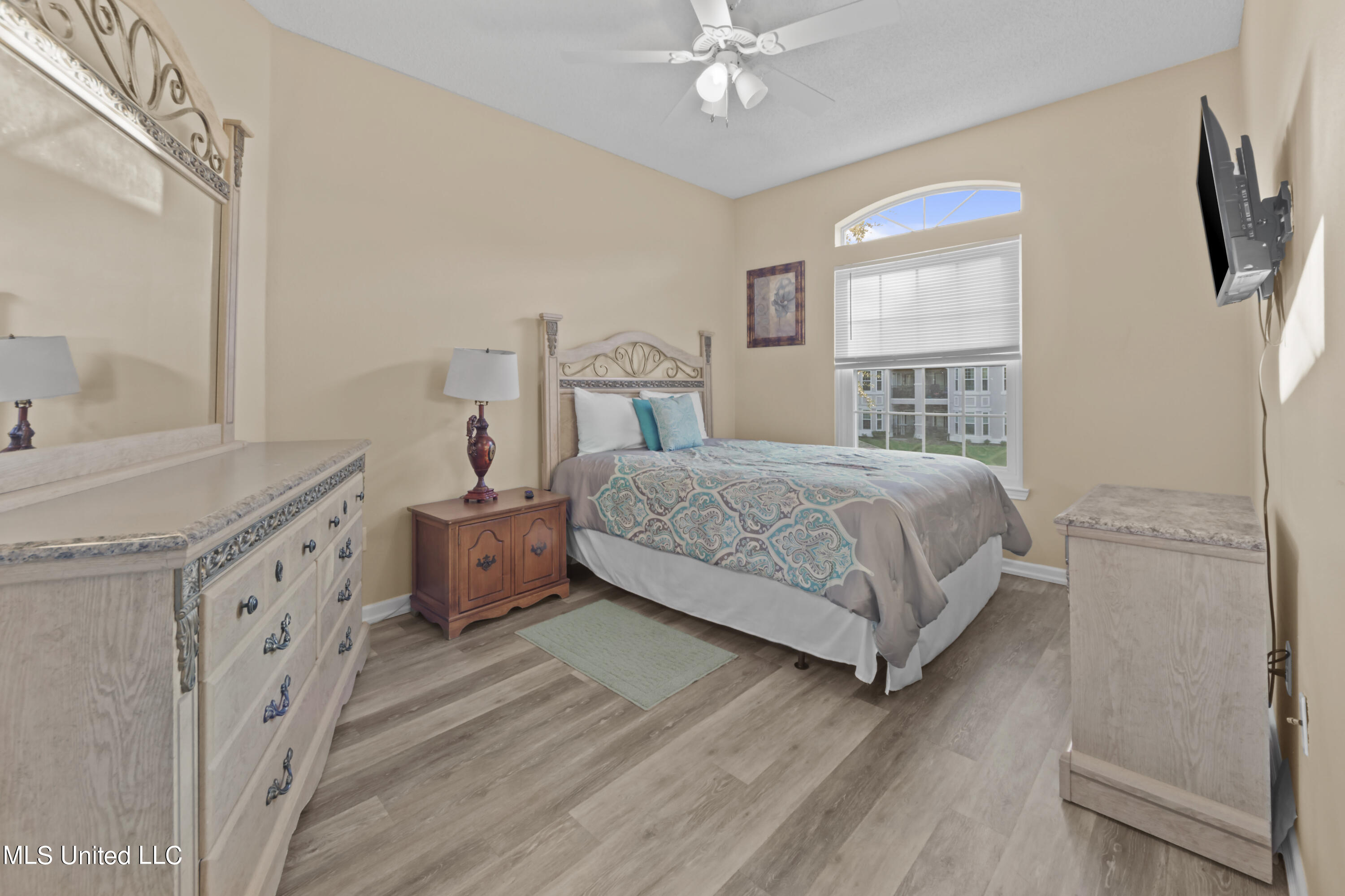 2252 Beach Drive #406, Gulfport, Mississippi image 17