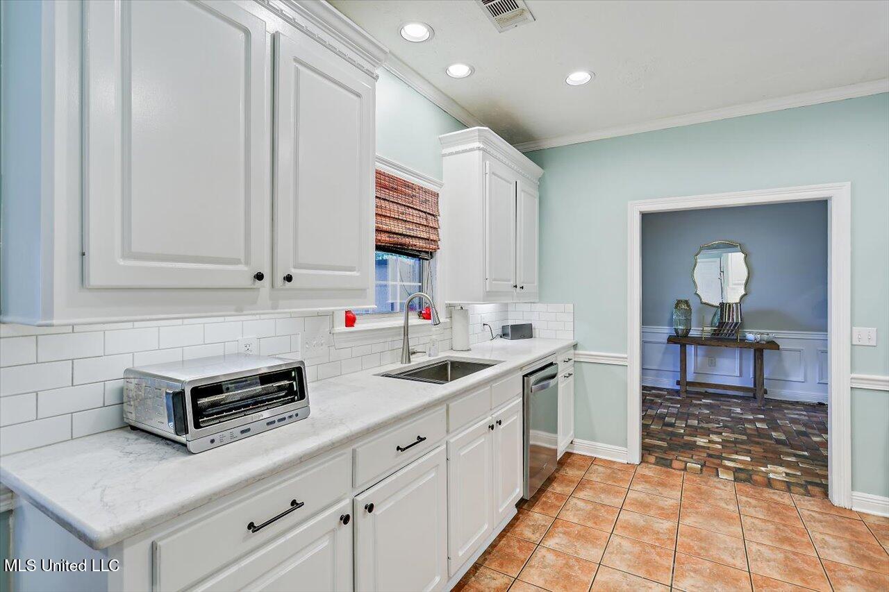 501 Brighton Circle, Brandon, Mississippi image 12