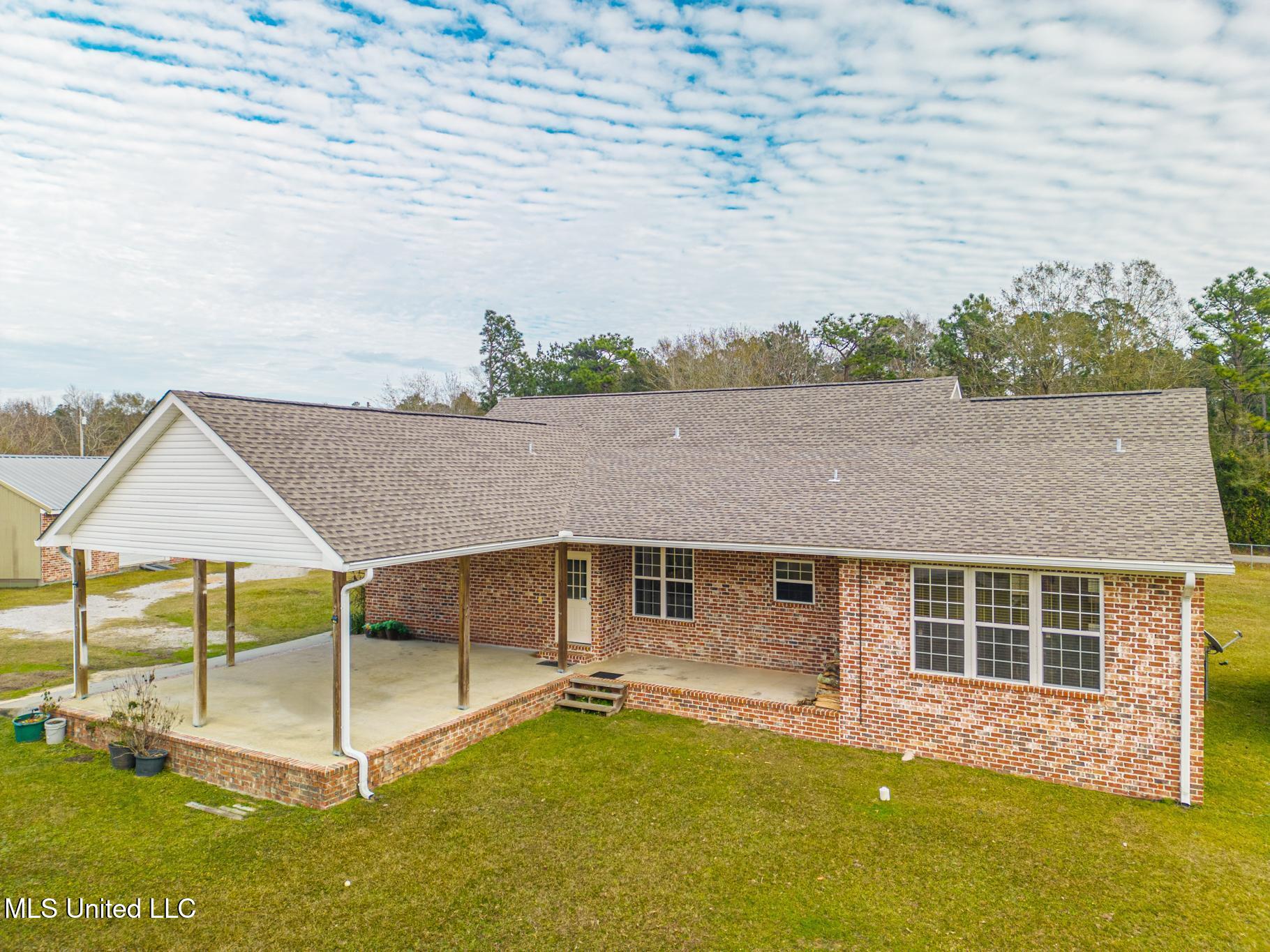 20826 Mennonite Road, Gulfport, Mississippi image 4