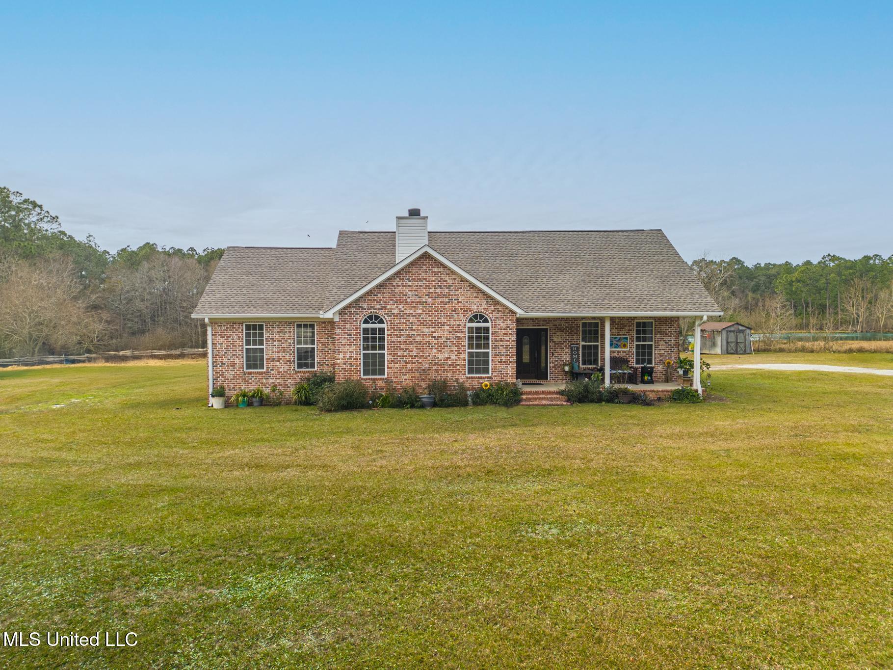 20826 Mennonite Road, Gulfport, Mississippi image 2