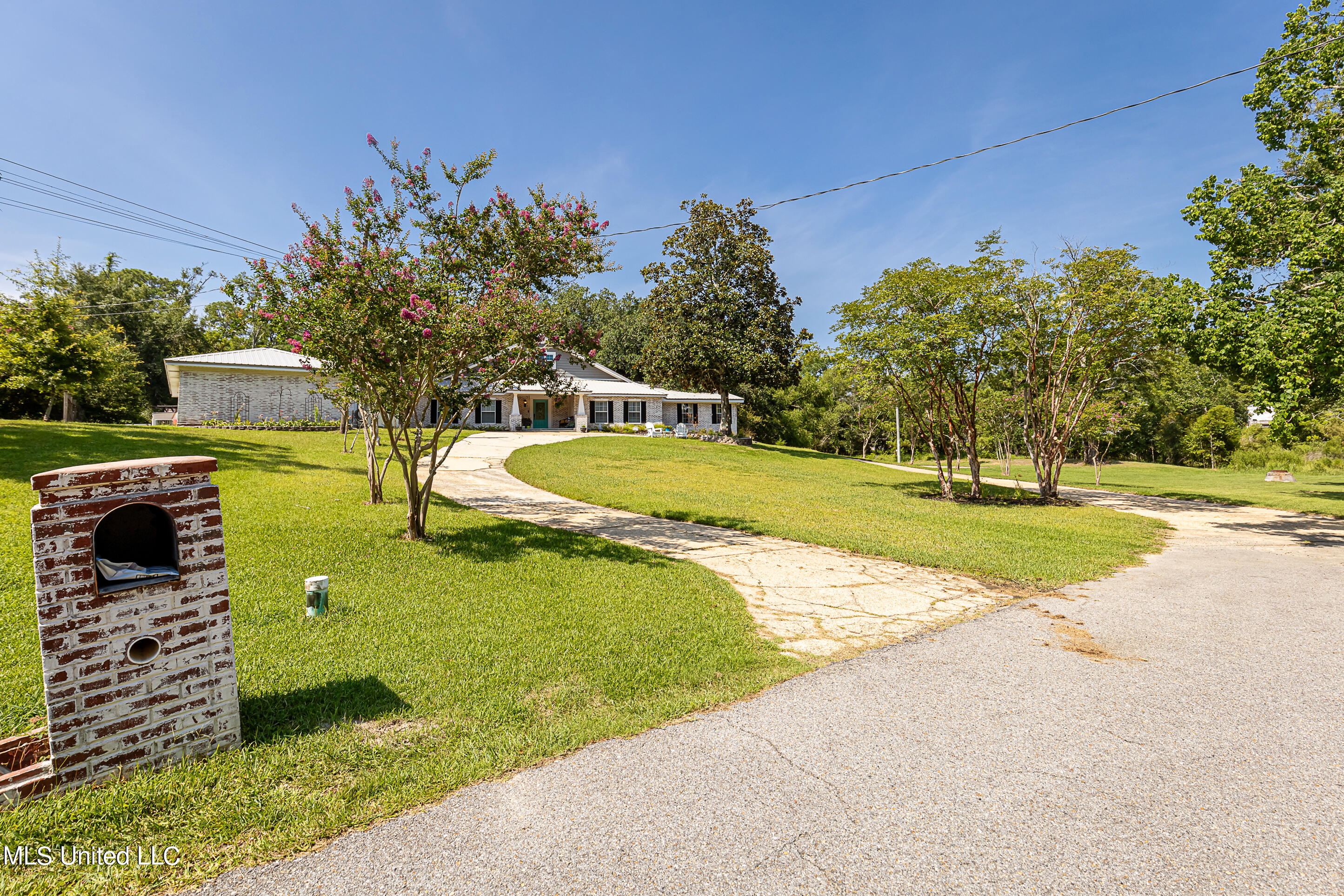 1802 Stuart Avenue, Ocean Springs, Mississippi image 13