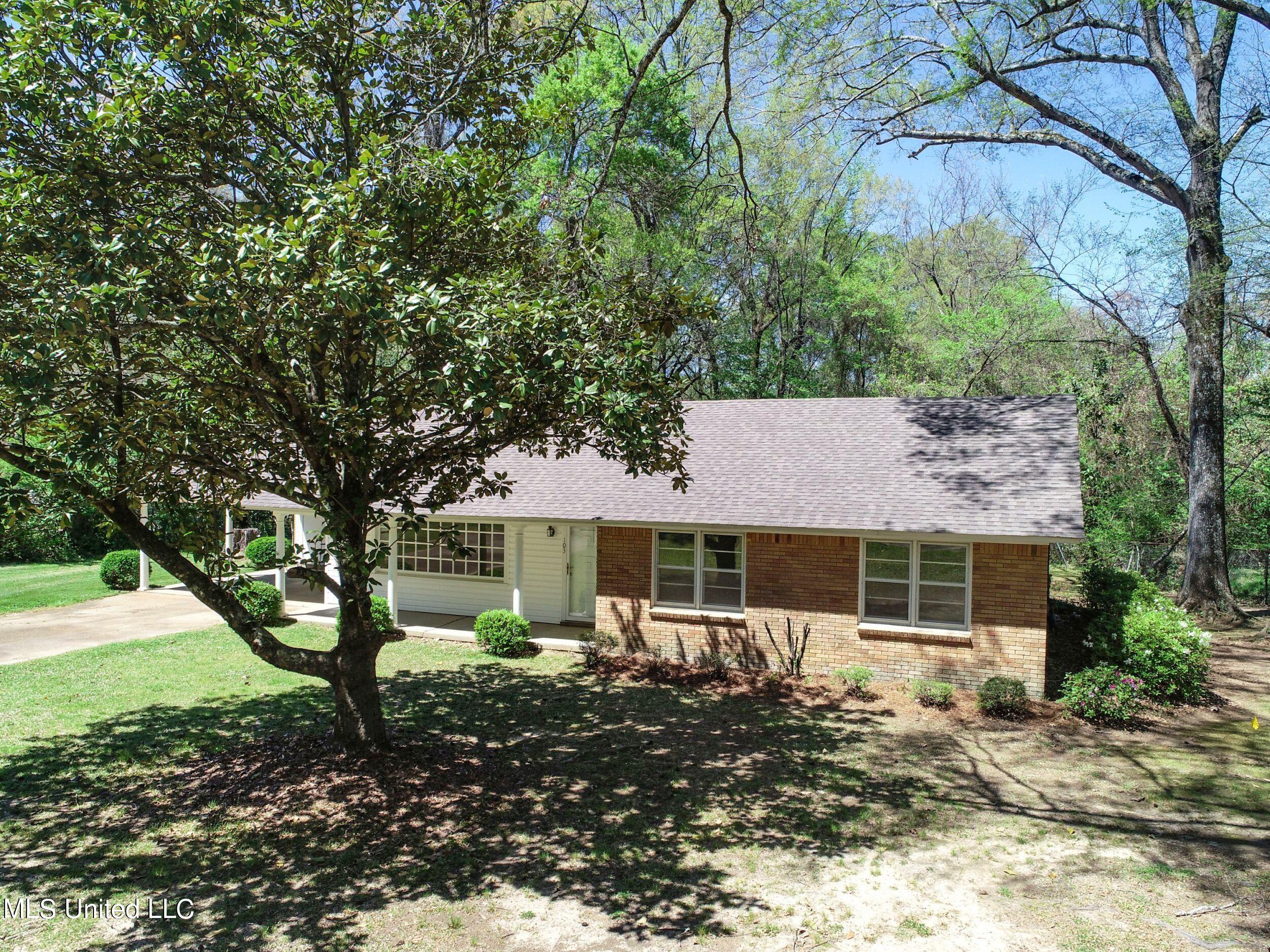 103 Oak Lane, Batesville, Mississippi image 23