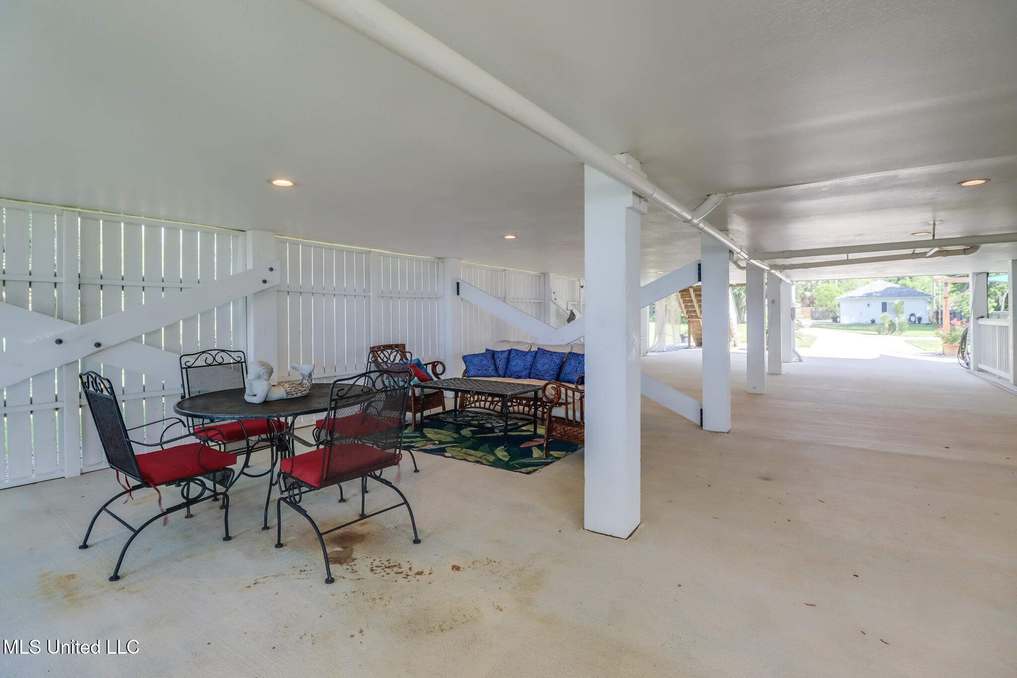 544 Beach Boulevard, Biloxi, Mississippi image 48