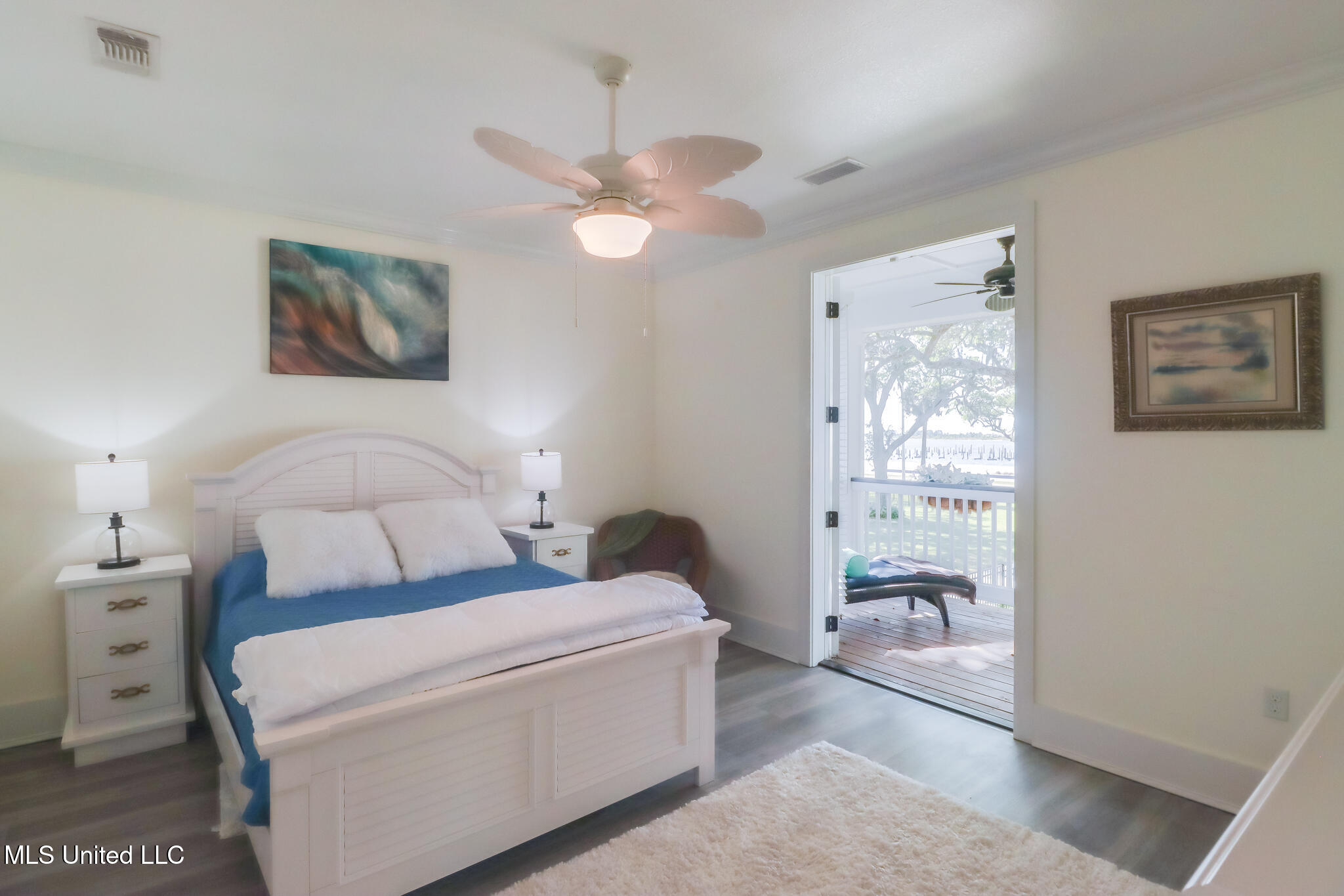 544 Beach Boulevard, Biloxi, Mississippi image 38