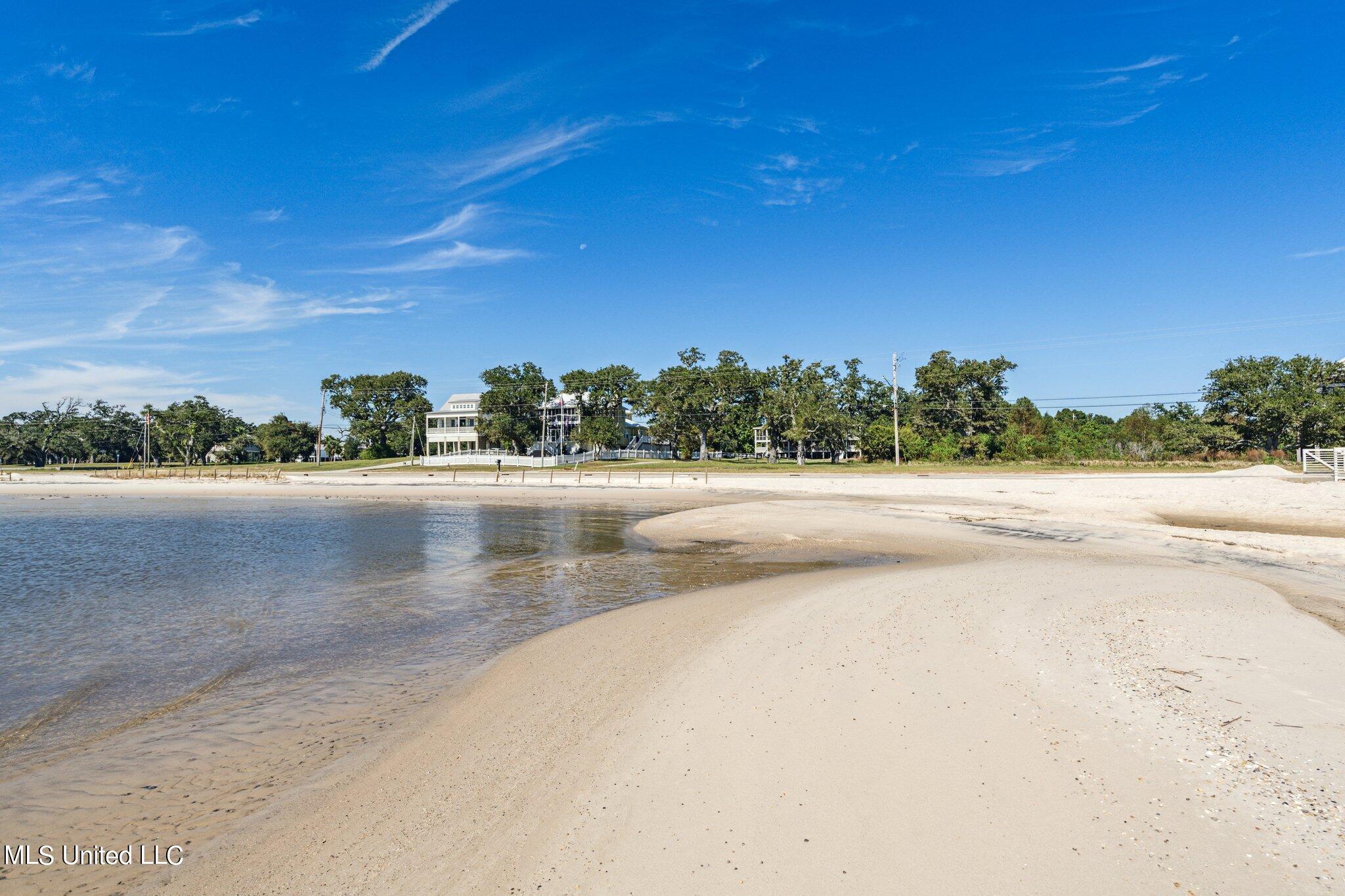 S Beach Boulevard, Waveland, Mississippi image 4