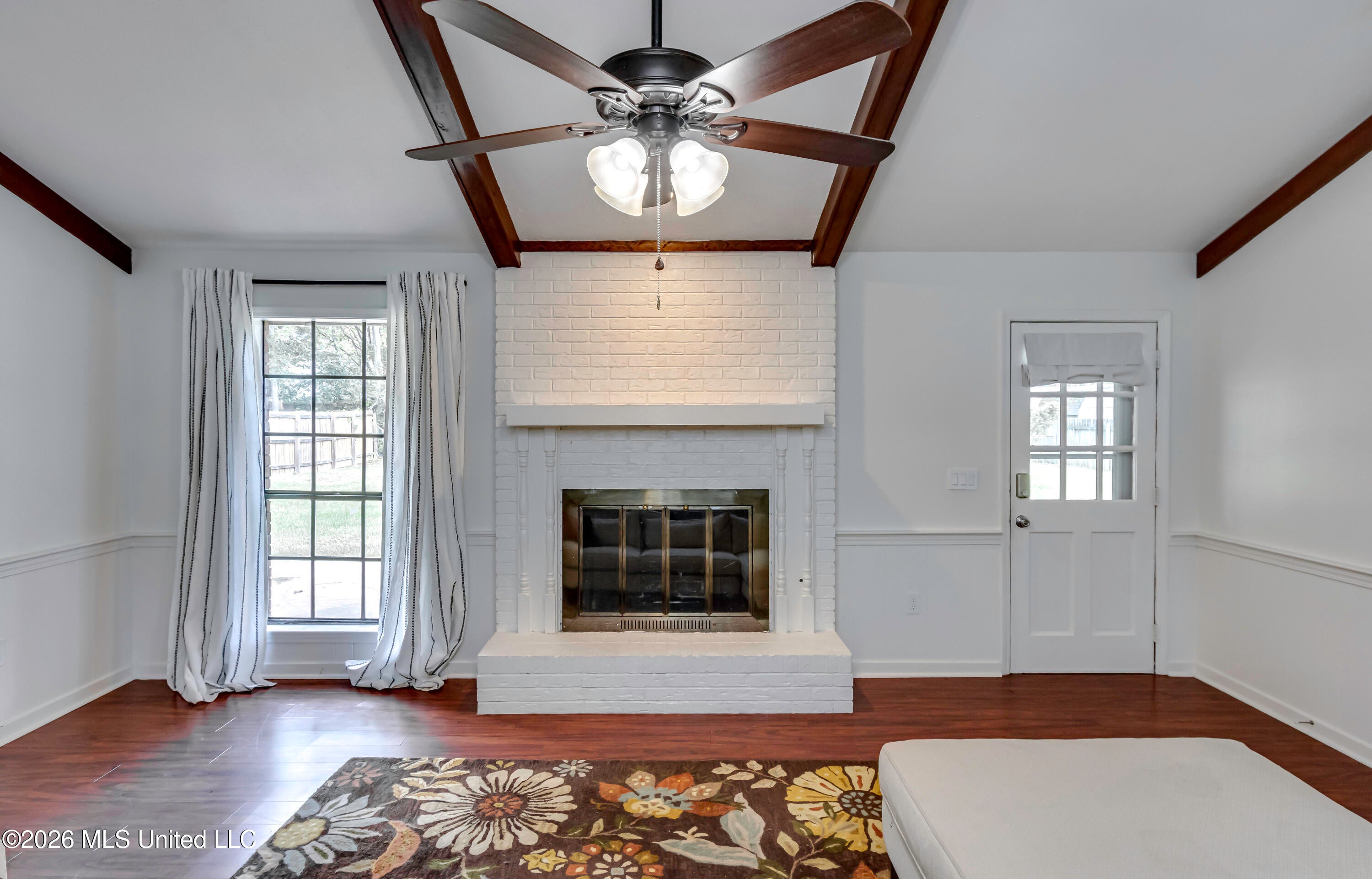 432 Green Leaf Trail