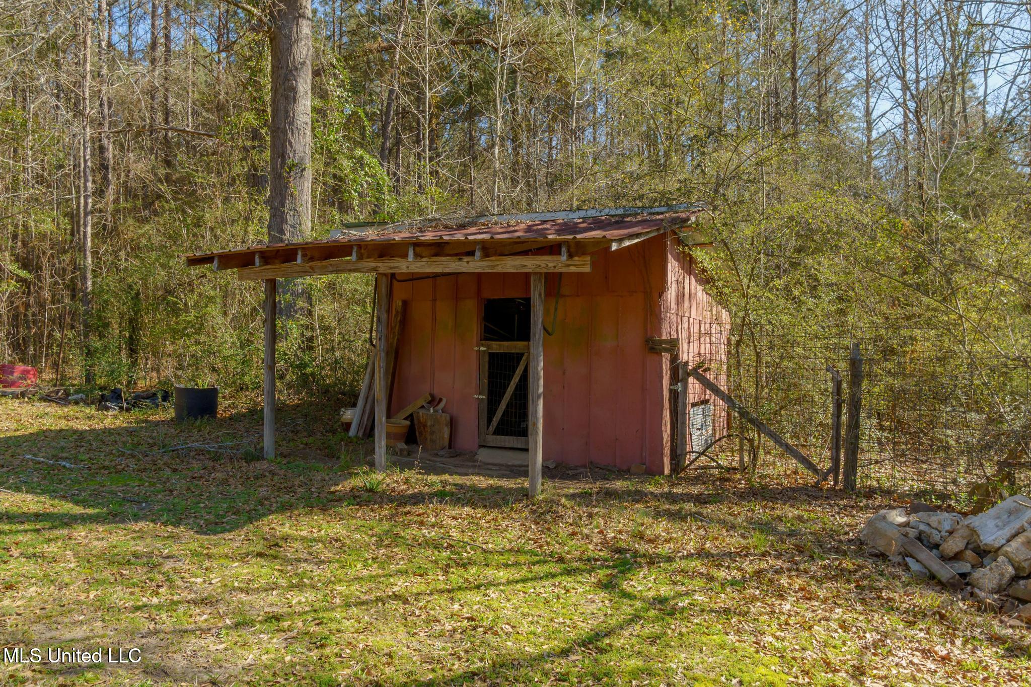 150 Pine Tree Road, Magee, Mississippi image 22