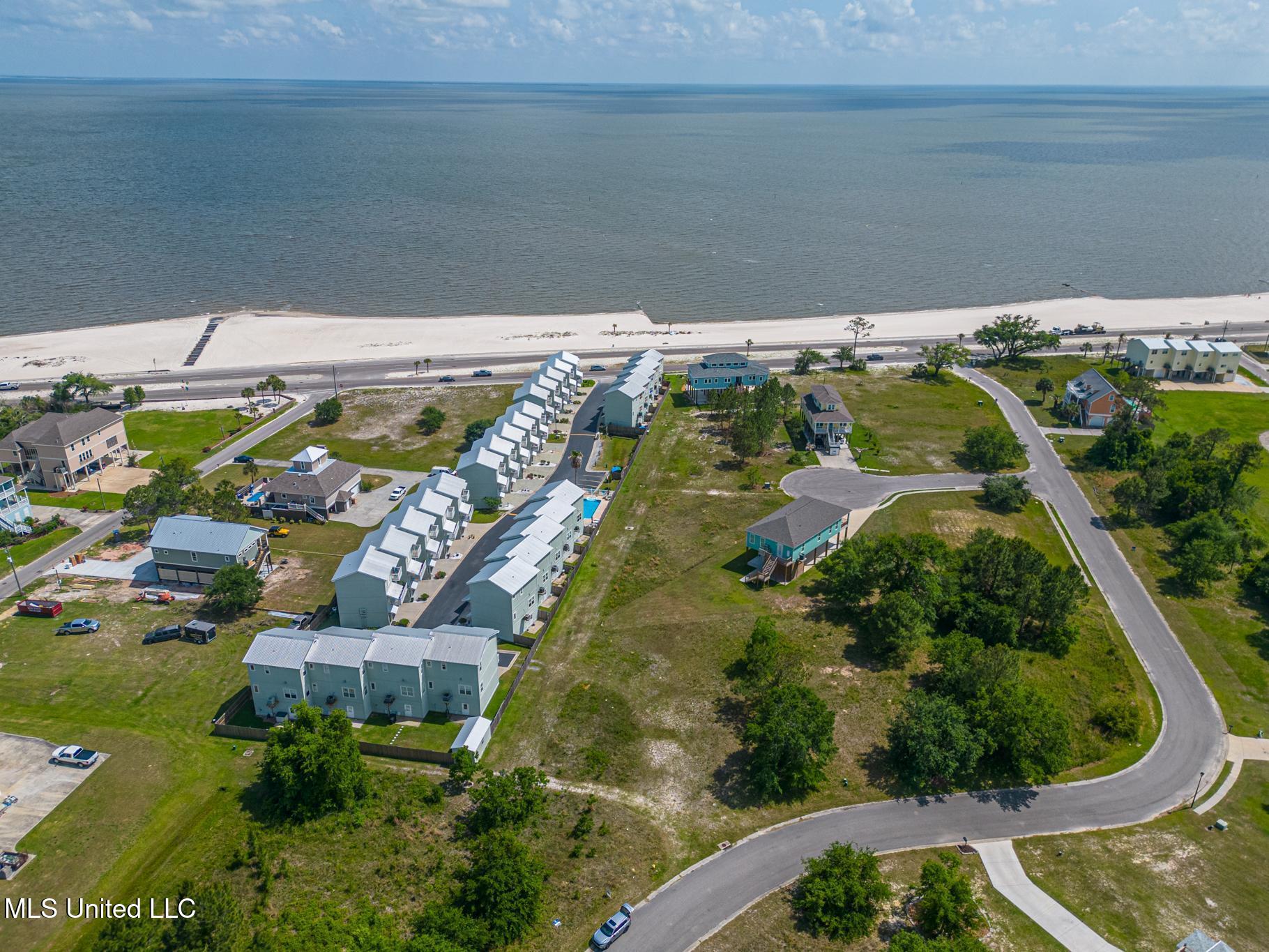 110 Sea Oaks Boulevard, Long Beach, Mississippi image 4