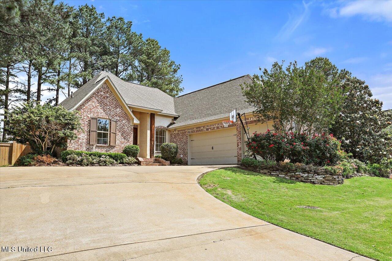 130 Hemlock Lane, Madison, Mississippi image 2