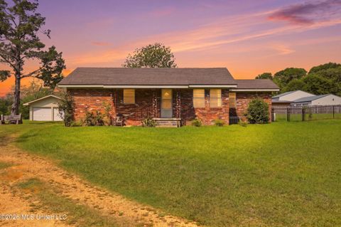 Homes For Sale - 1046 S Mcgregor Street<br/> Wiggins, MS 39577