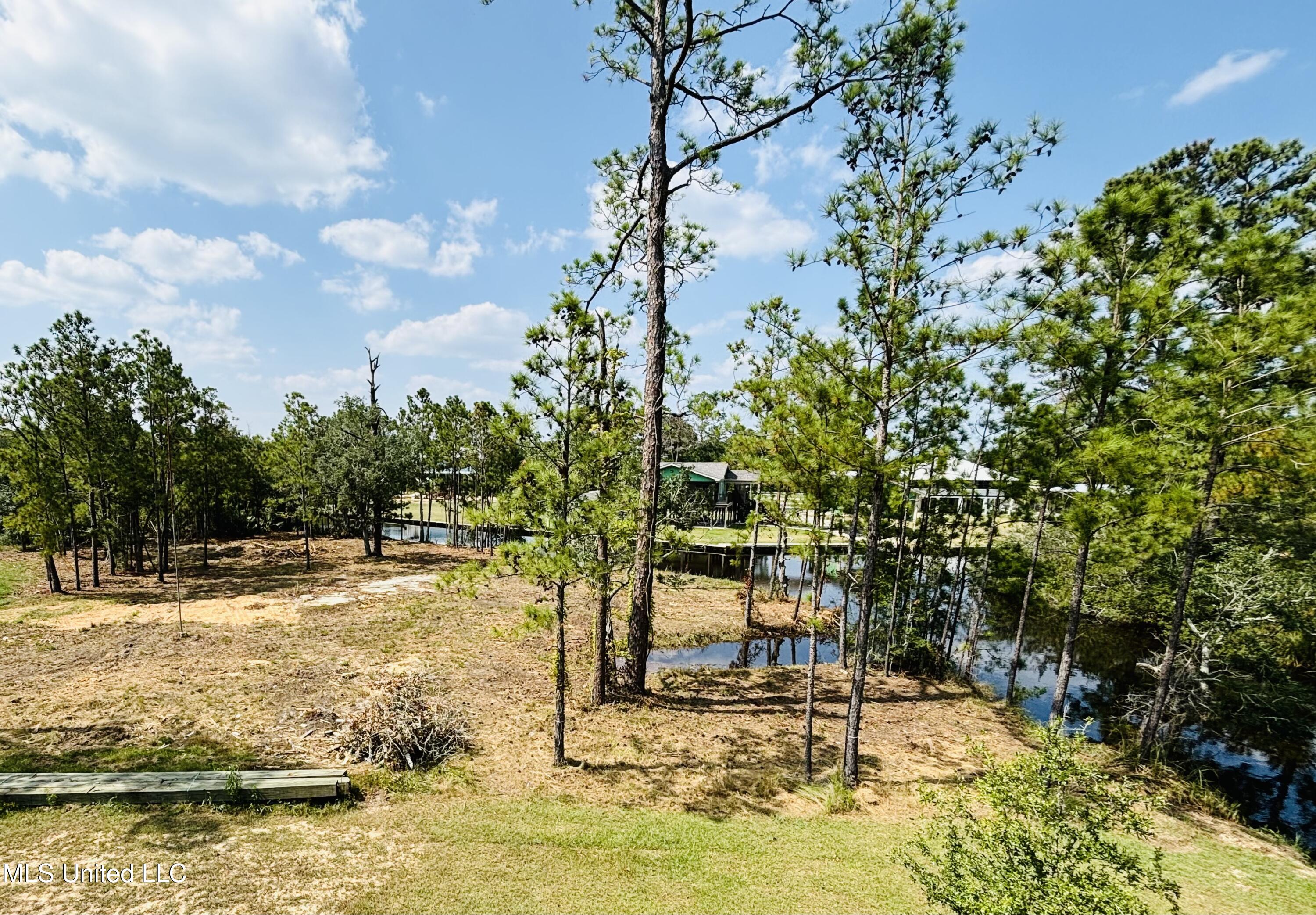 10046 Fiesta Street, Bay Saint Louis, Mississippi image 7