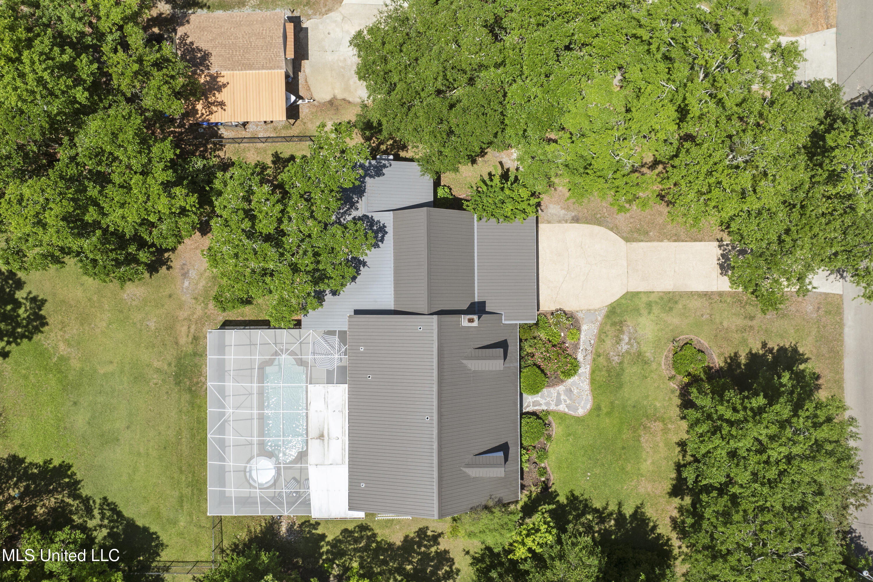 316 Ramoneda Street, Bay Saint Louis, Mississippi image 38