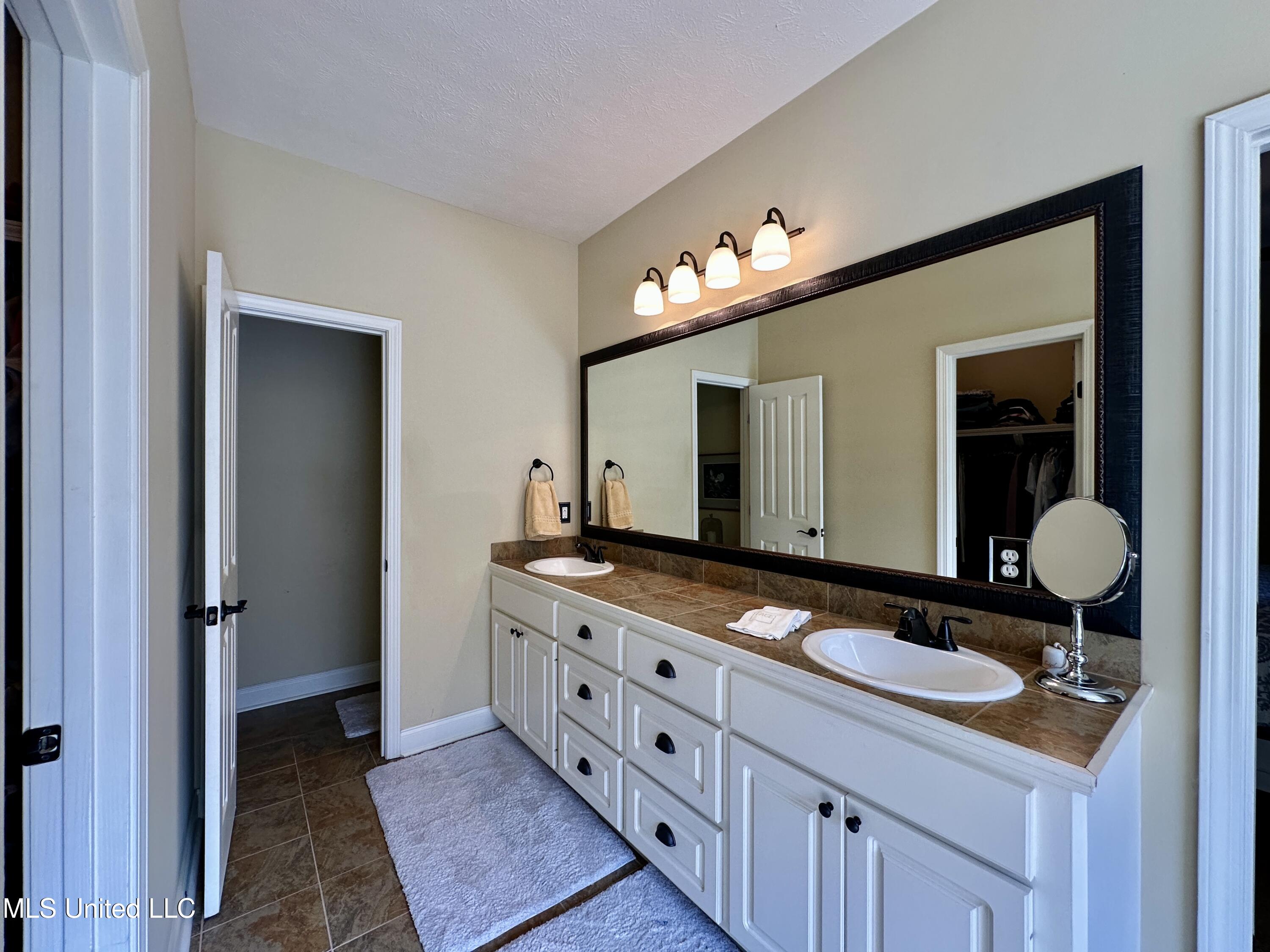 121 Rockbridge Circle, Clinton, Mississippi image 28