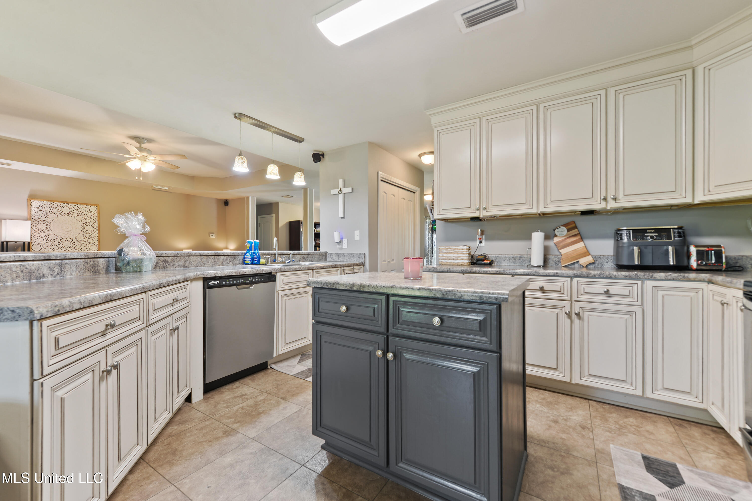 152 Brown Loop, Lucedale, Mississippi image 11