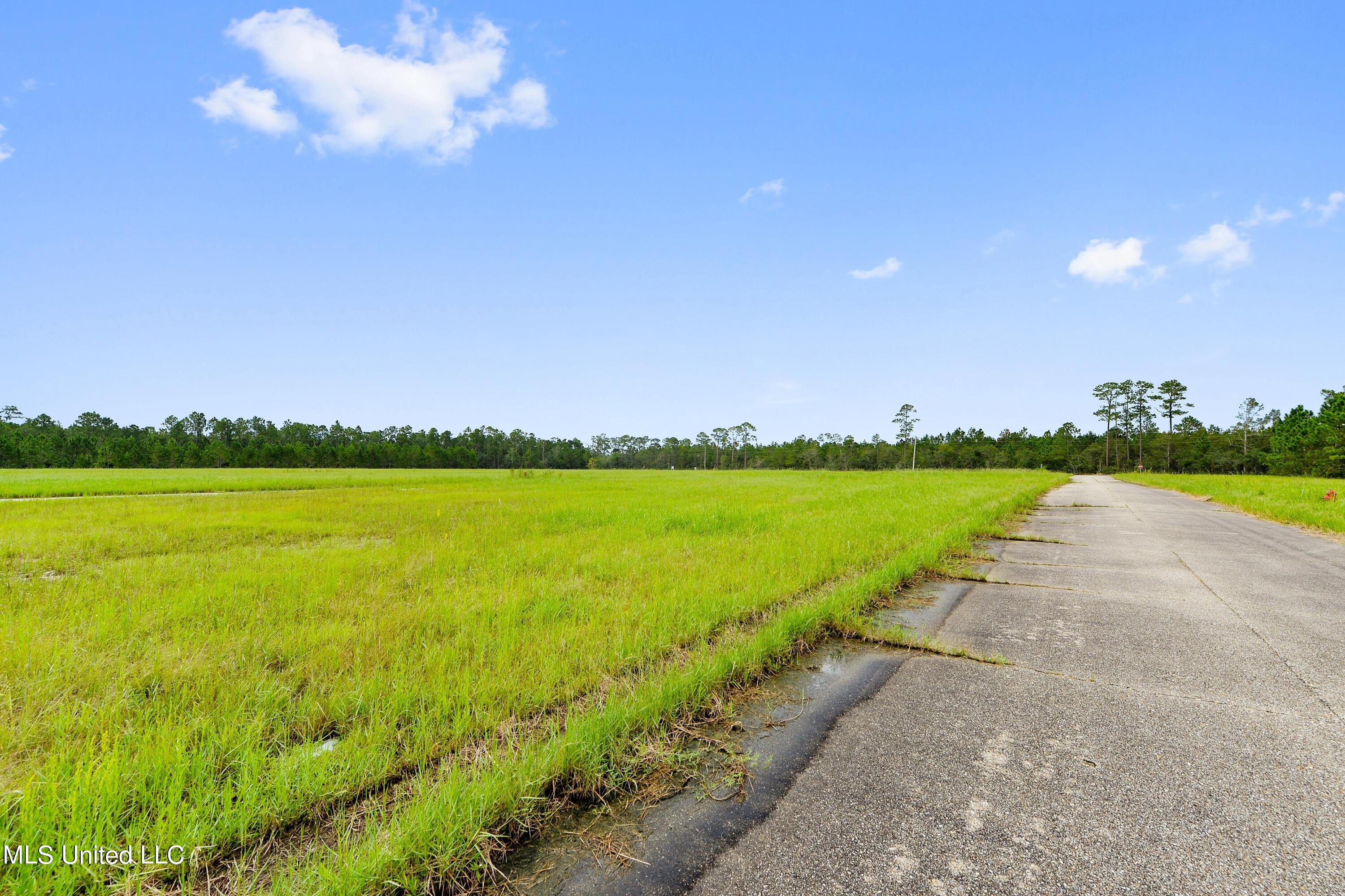 10160 Chapman Road, Bay Saint Louis, Mississippi image 8