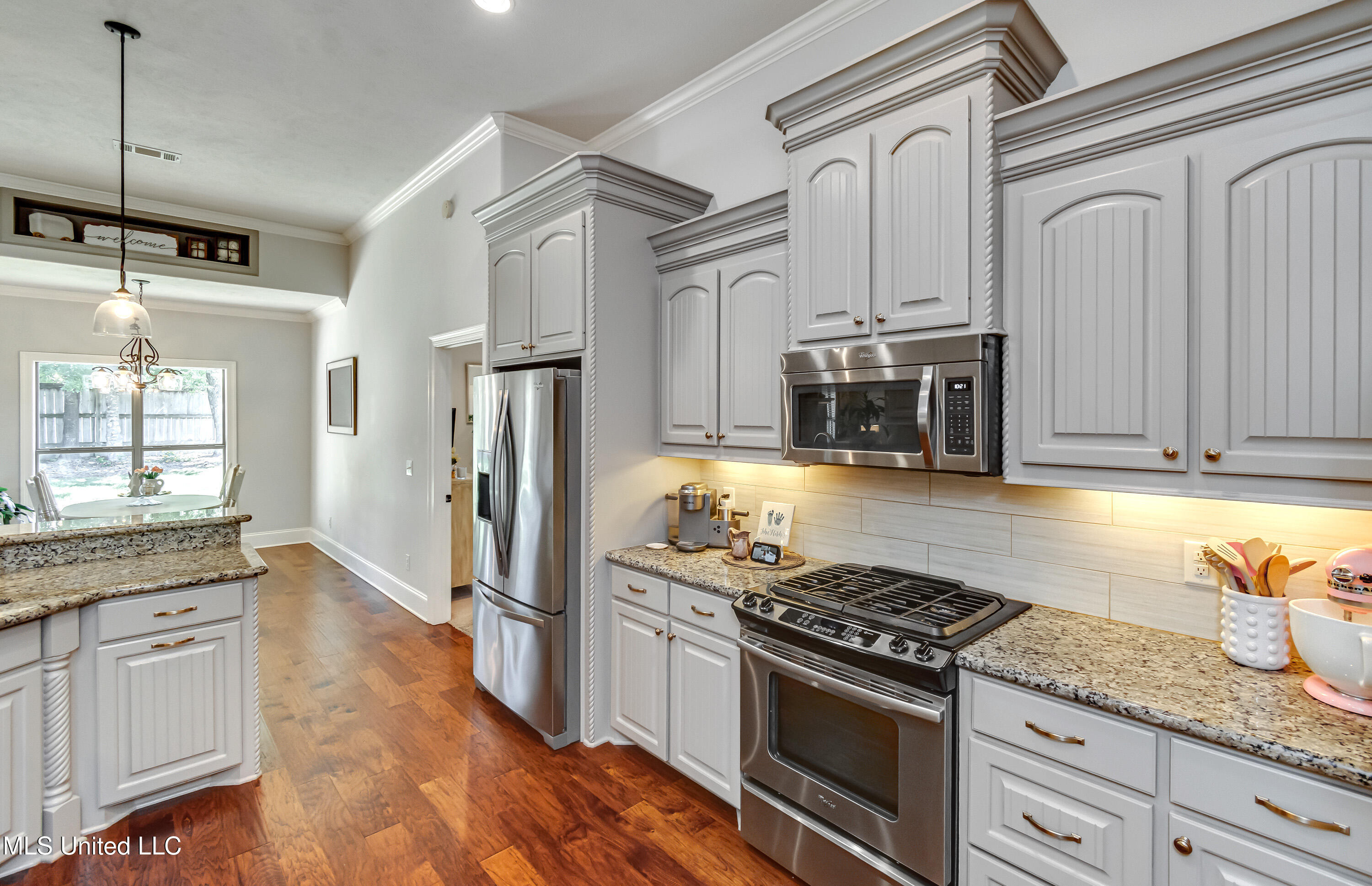 Madison, Mississippi 39110, United States, 3 Bedrooms Bedrooms, ,2 BathroomsBathrooms,Residential,Pending,141465