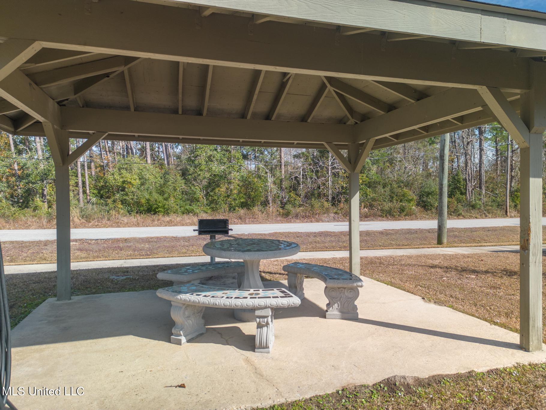 104 Fernwood Drive, Pass Christian, Mississippi image 29