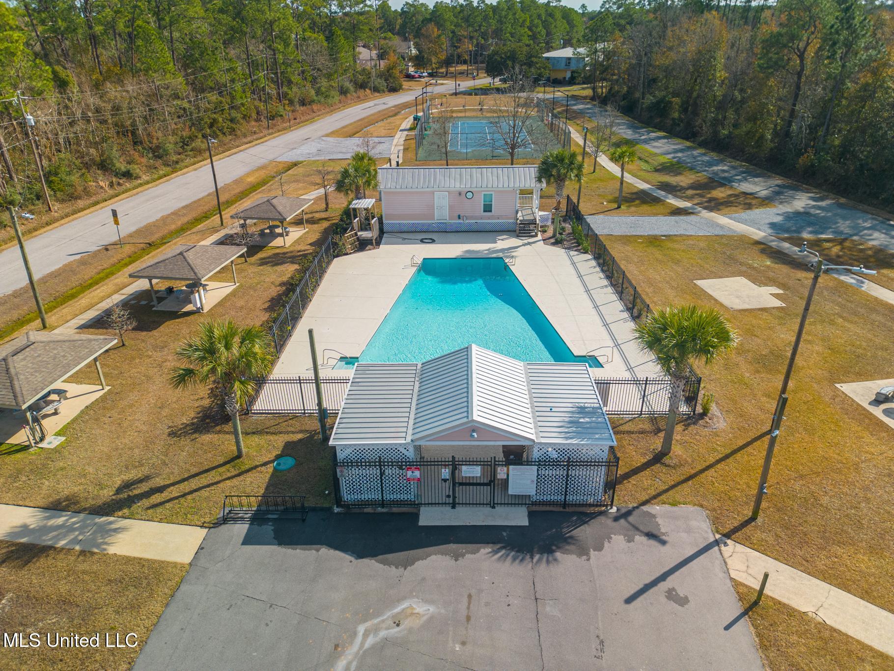 104 Fernwood Drive, Pass Christian, Mississippi image 26