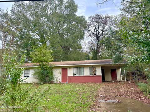 Homes For Sale - 1614 Woody Drive<br/> Jackson, MS 39212