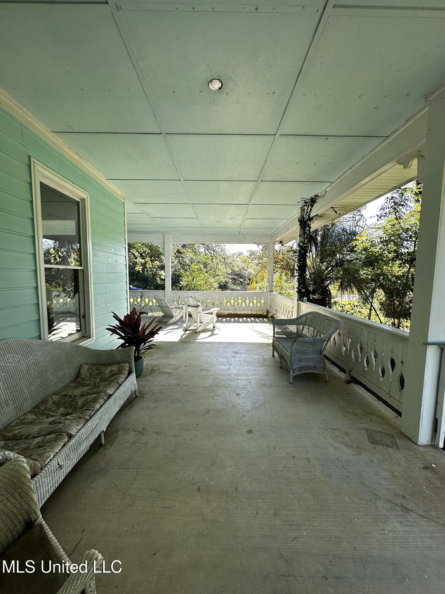 605 Ford Avenue, Pascagoula, Mississippi image 9