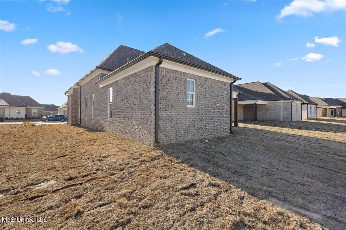 750 Coahoma Court, Nesbit, Mississippi image 31