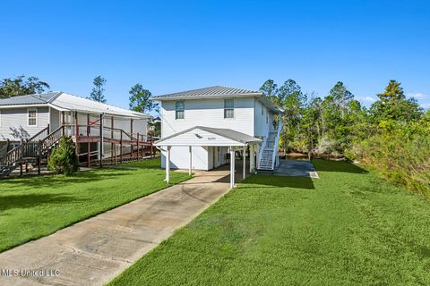 Homes For Sale - 10191 Avenue D<br/> Hancock County, Bay Saint Louis, MS 39520