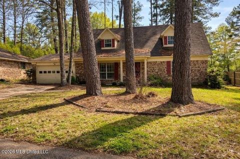 Homes For Sale - 1357 Canterbury Lane<br/> Jackson, MS 39212