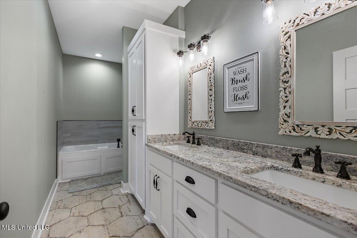 1254 Wade Patrick Road, Brandon, Mississippi image 29