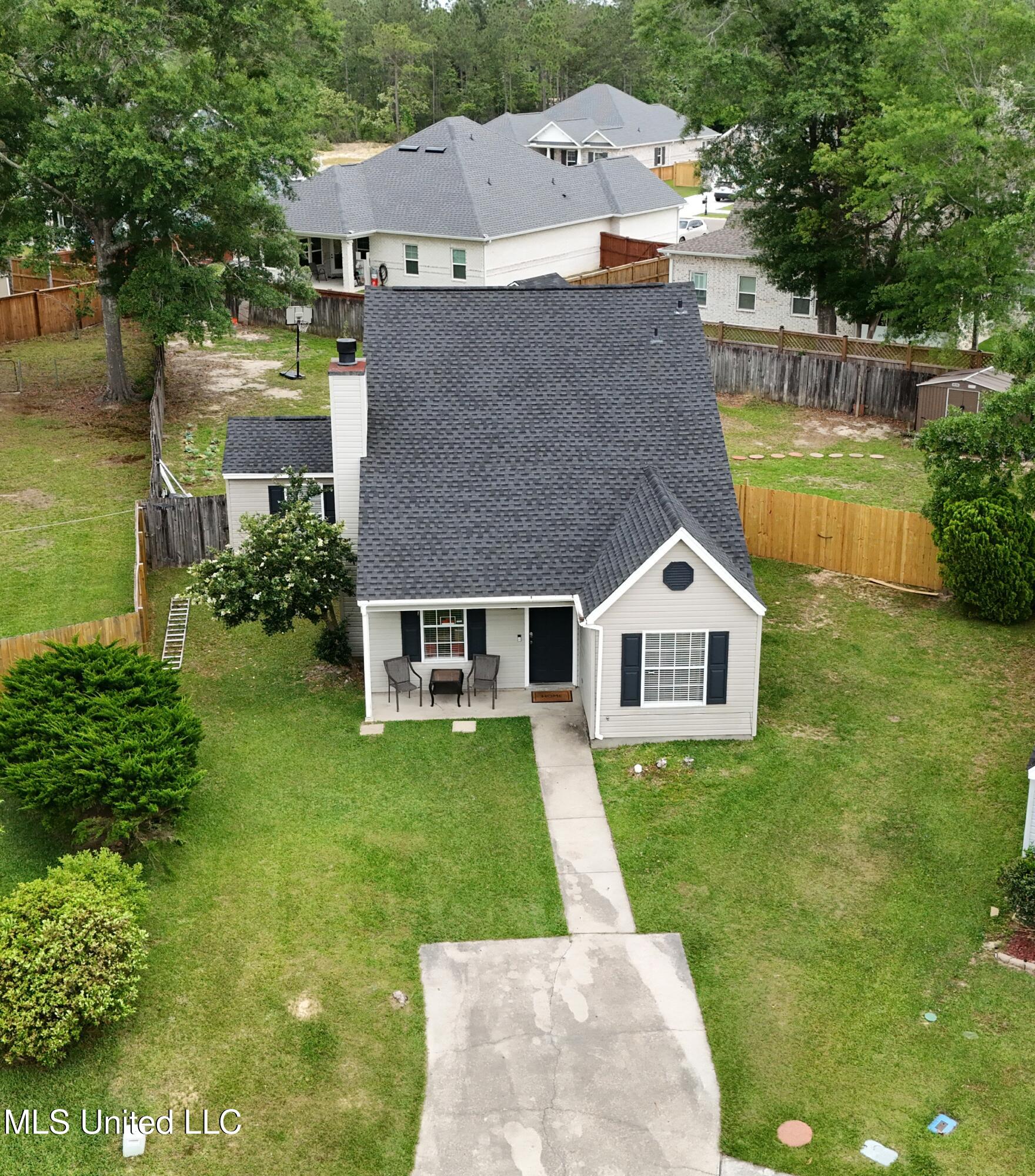 12376 Windward Circle, Gulfport, Mississippi image 2
