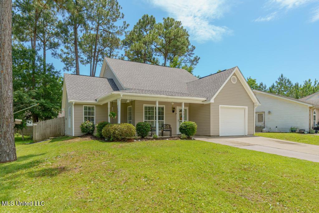 492 Royal Oak Drive, Pass Christian, Mississippi image 2