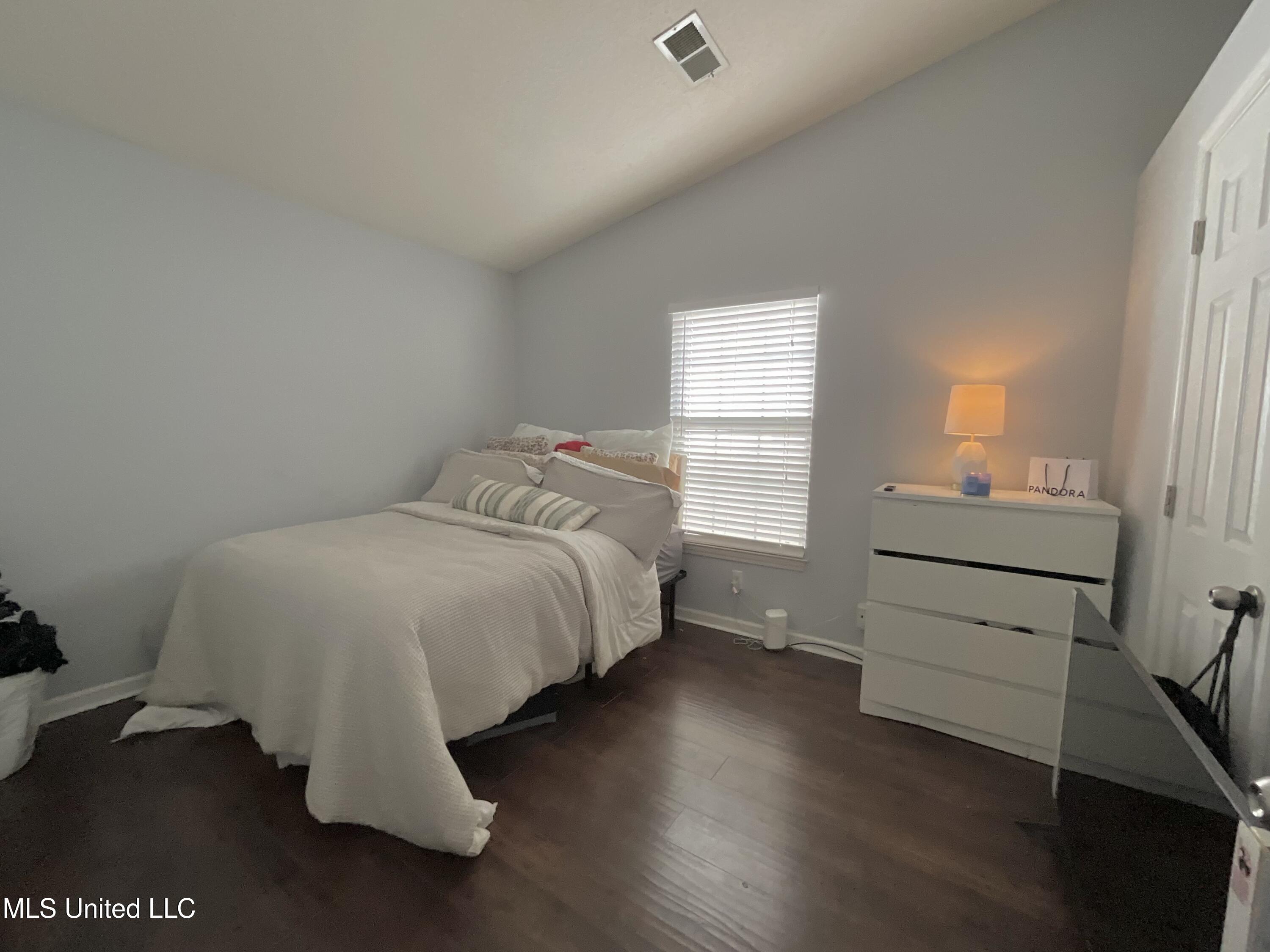 7190 E Atterbury Circle, Southaven, Mississippi image 7