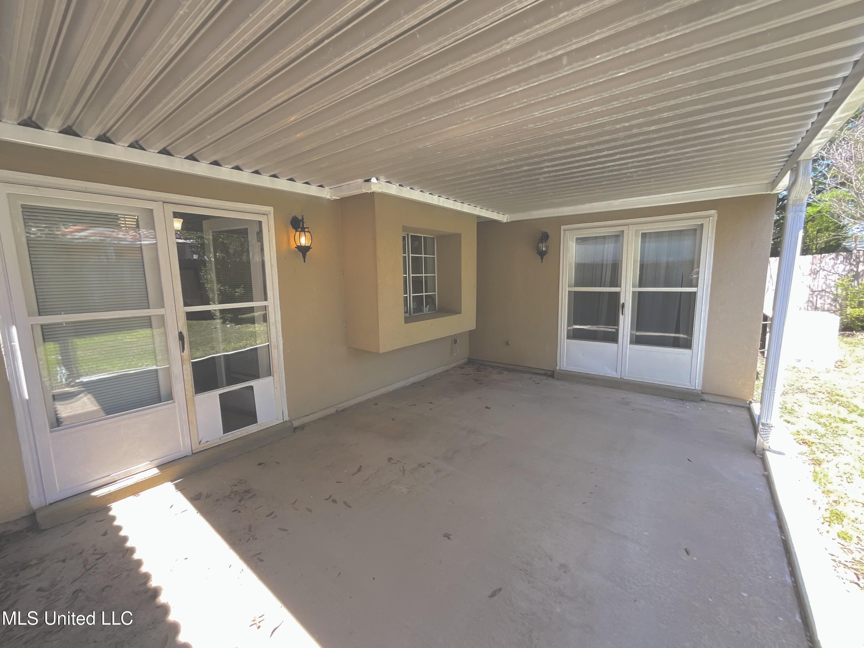 7190 E Atterbury Circle, Southaven, Mississippi image 10