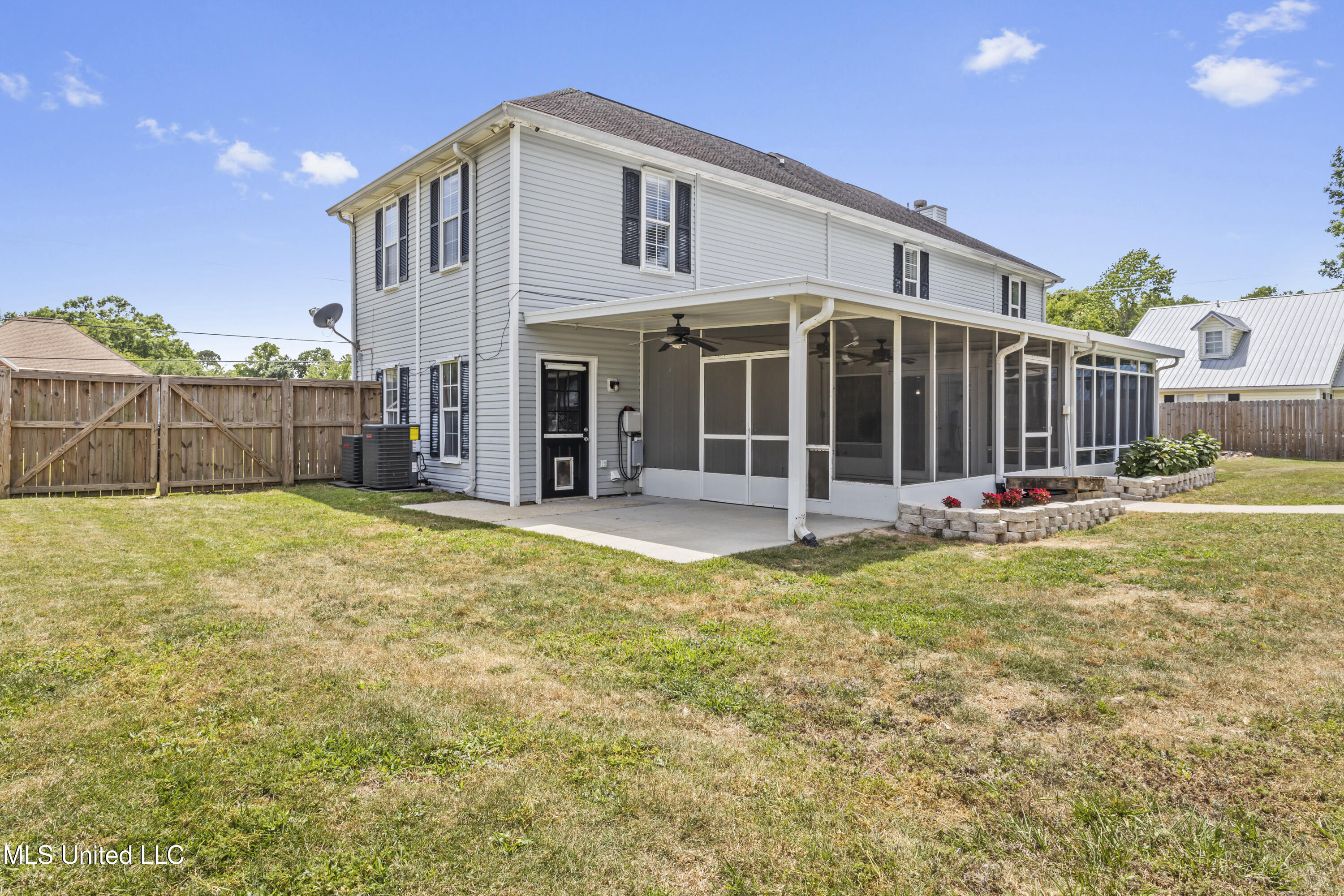 9000 Spring Avenue, Ocean Springs, Mississippi image 32