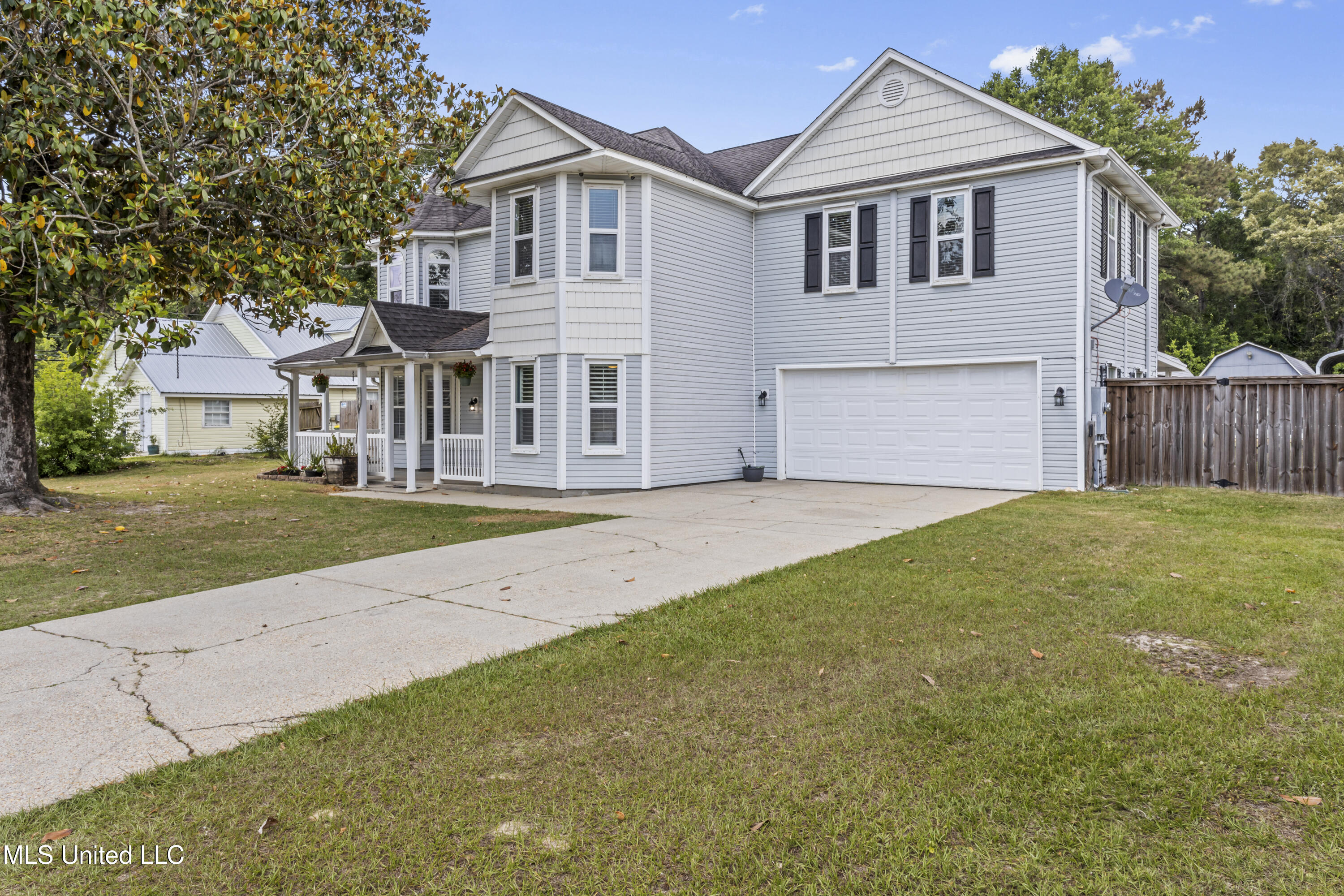 9000 Spring Avenue, Ocean Springs, Mississippi image 3