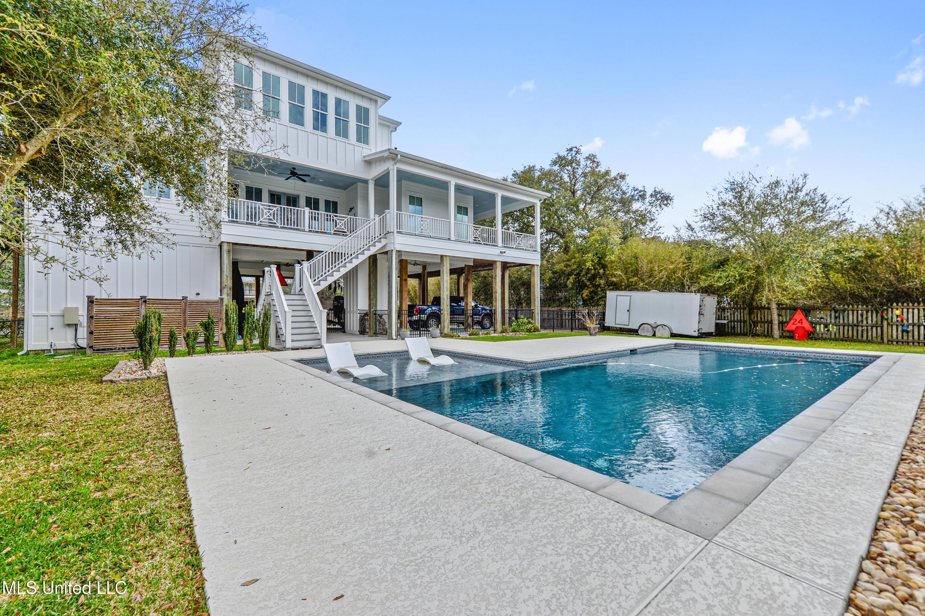 106 Leonhard Avenue, Bay Saint Louis, Mississippi image 39
