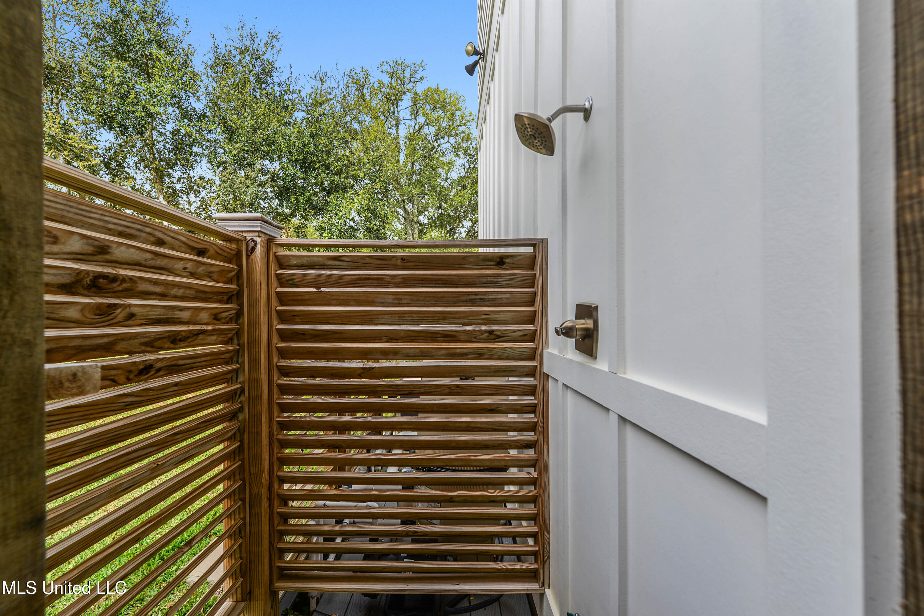 106 Leonhard Avenue, Bay Saint Louis, Mississippi image 47