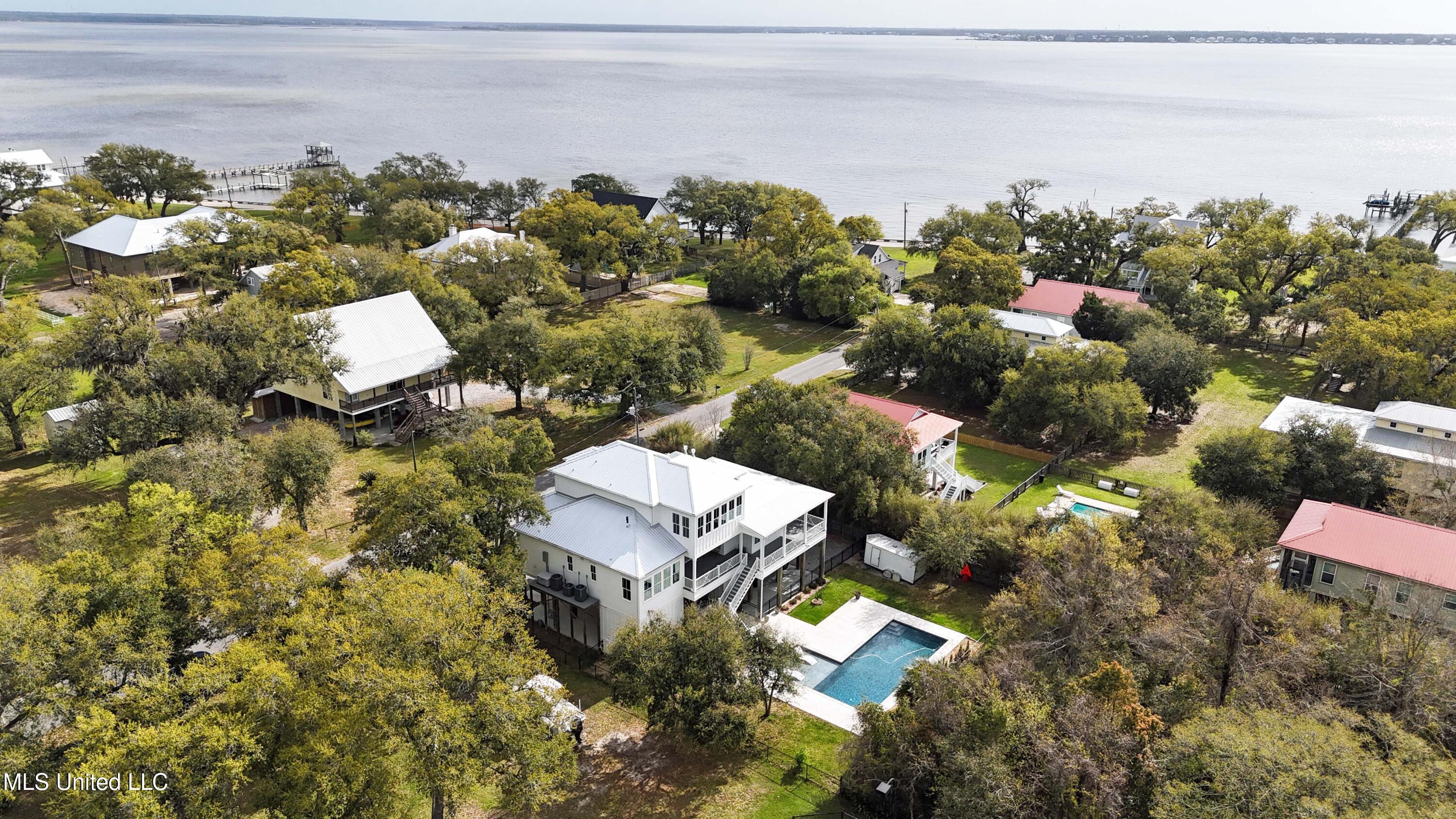 106 Leonhard Avenue, Bay Saint Louis, Mississippi image 42