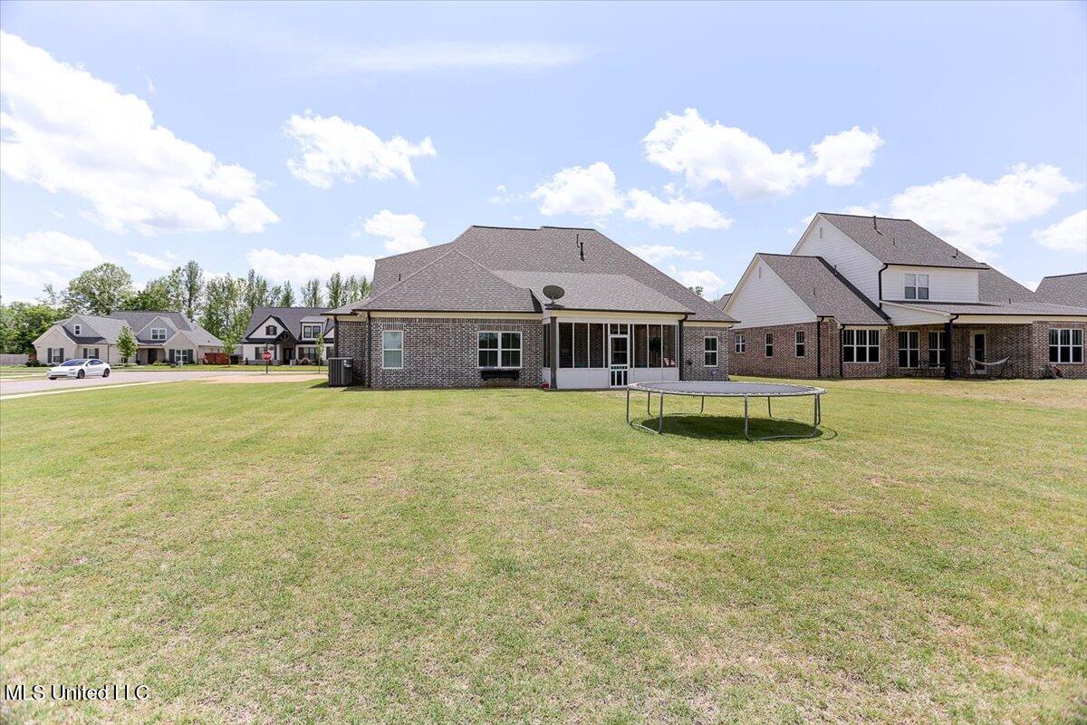 6678 Farm Cove, Olive Branch, Mississippi image 47