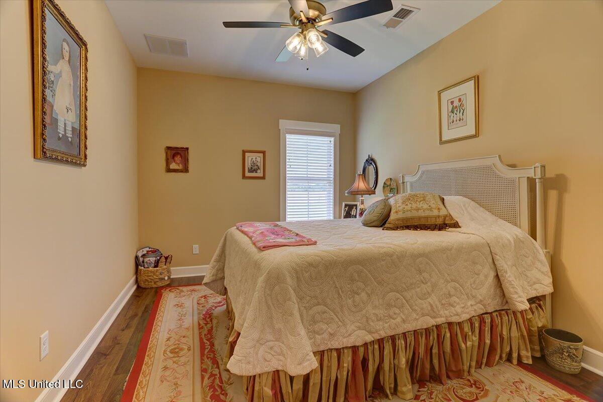 6678 Farm Cove, Olive Branch, Mississippi image 28