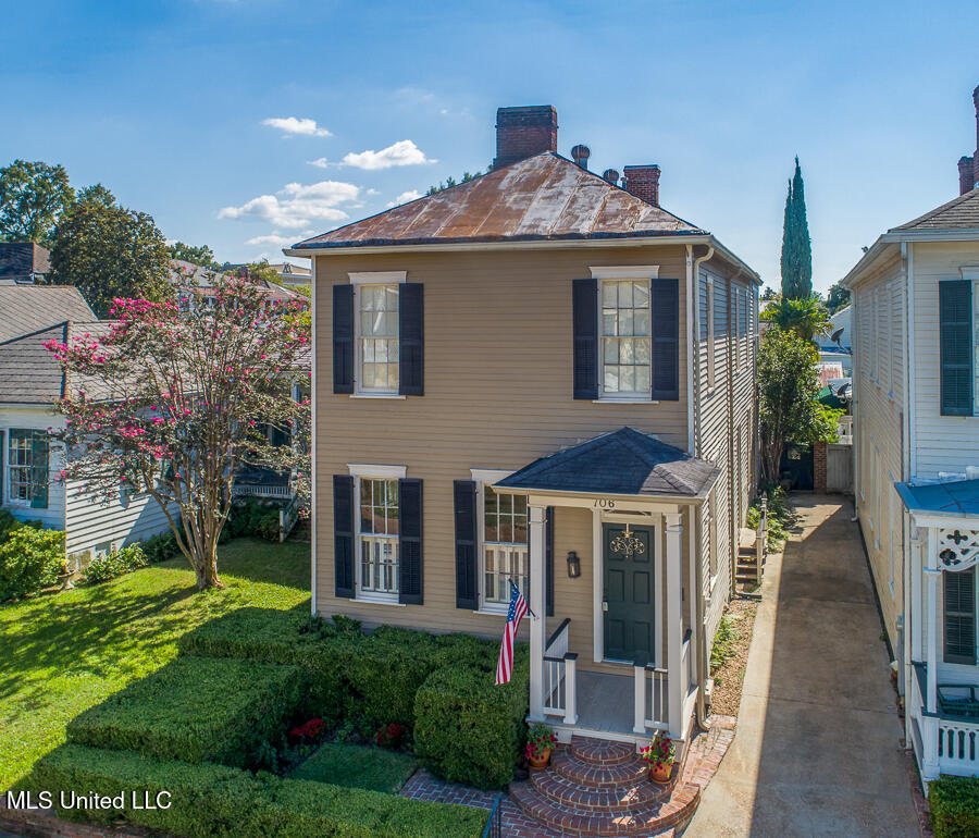 706 State Street, Natchez, Mississippi image 2
