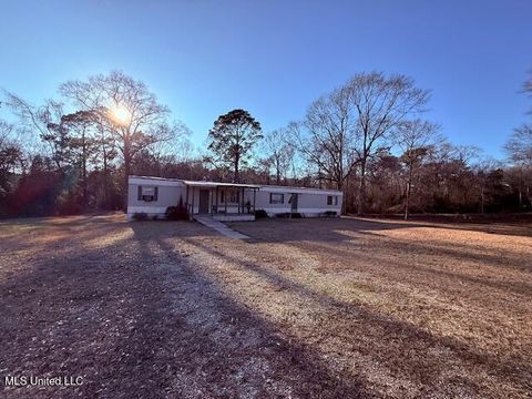 Mobile Home For Sale - 47763 Joby Magee Road<br/> Franklinton, LA 70438