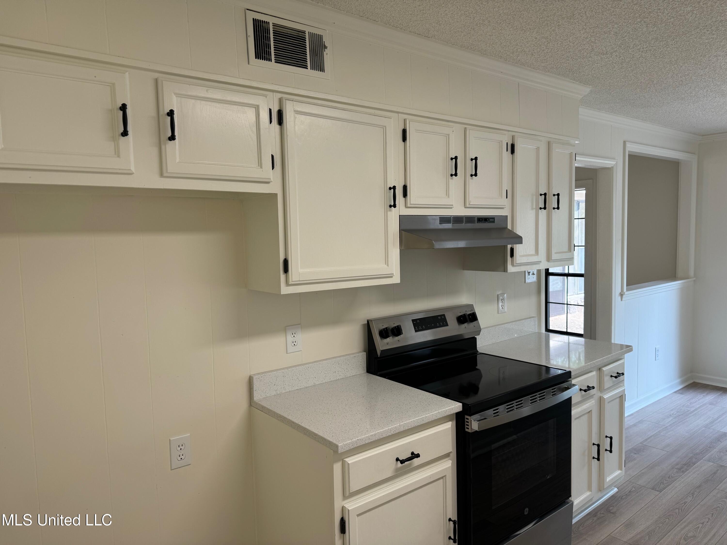3572 Evergreen Drive, Olive Branch, Mississippi image 17