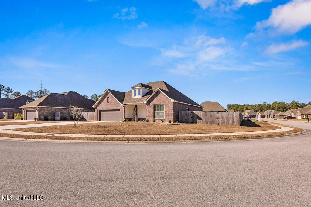 12803 Jackson Lee Drive, Ocean Springs, Mississippi image 3