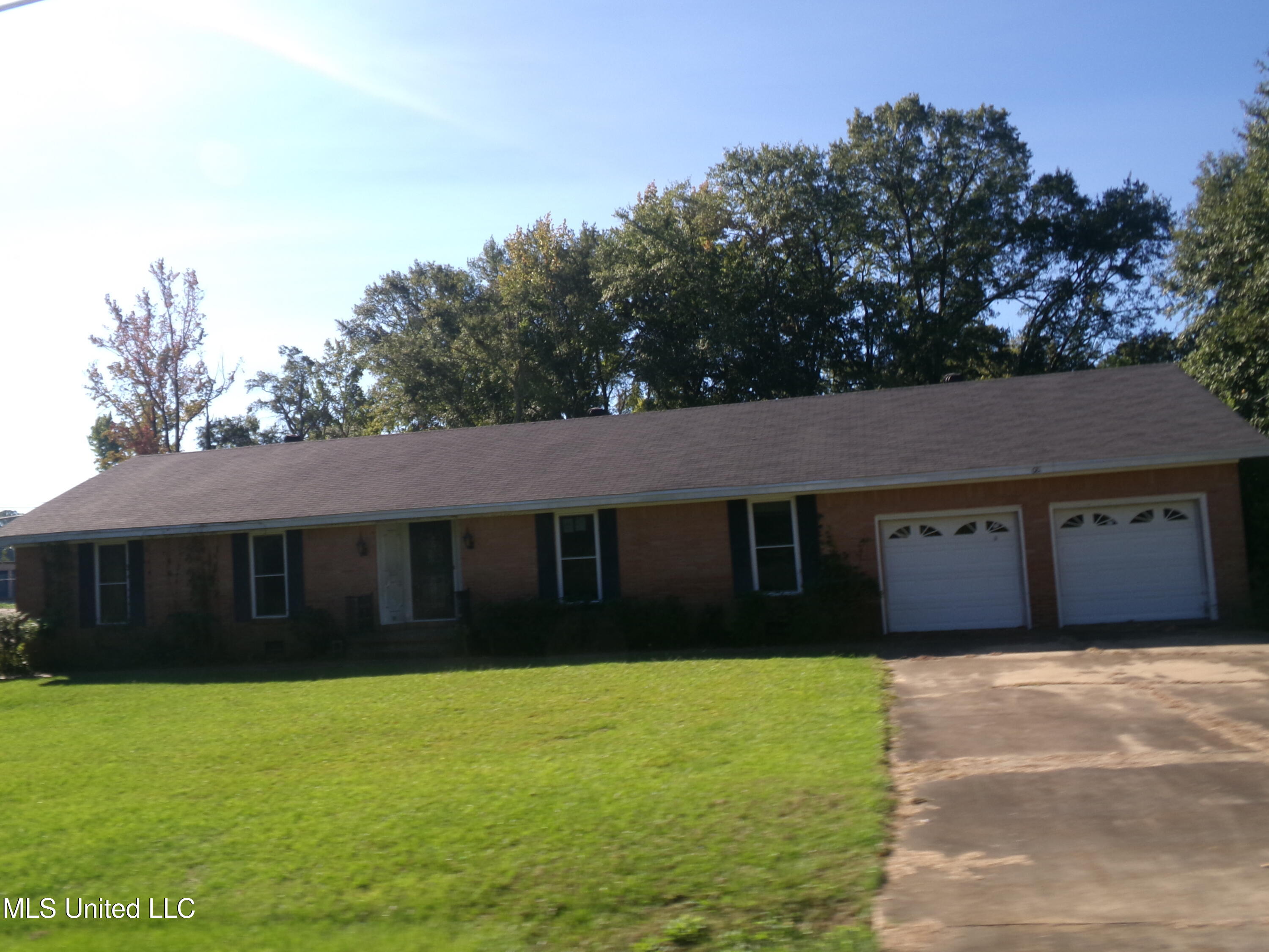 681 W Monroe Street, Grenada, Mississippi image 16