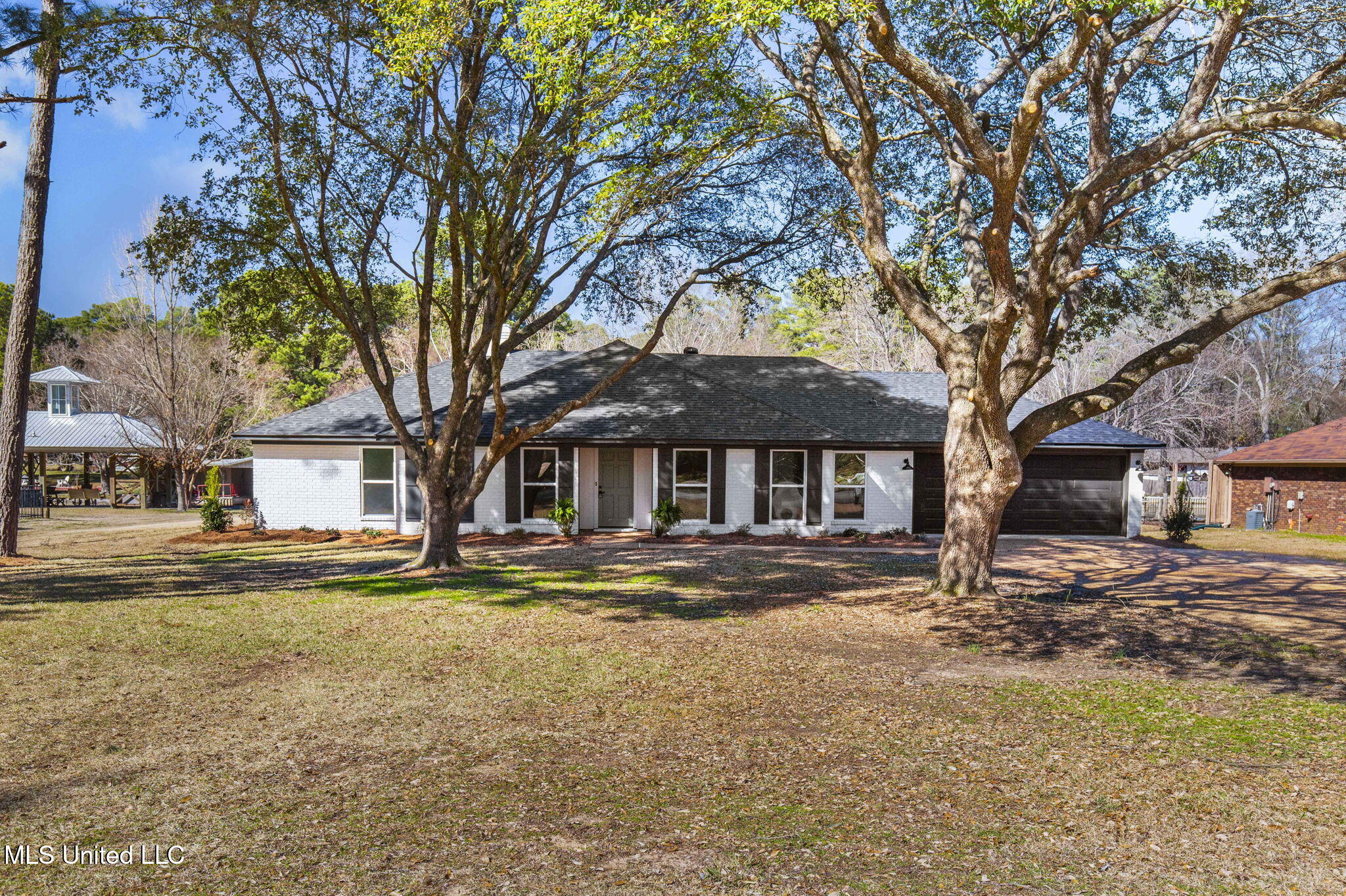310 Lakeside Drive, Brandon, Mississippi image 5
