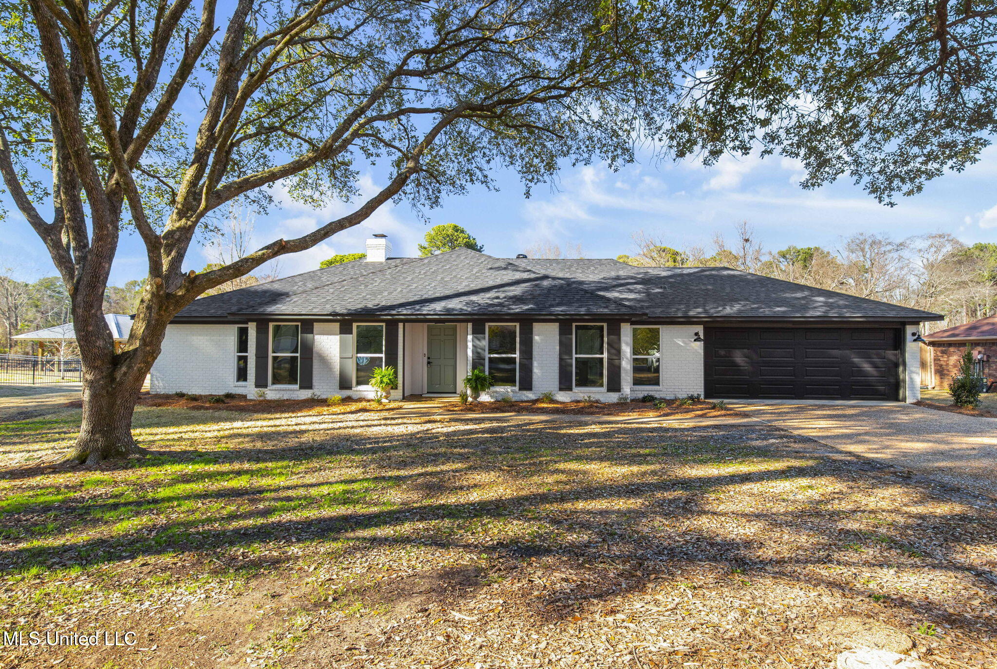 310 Lakeside Drive, Brandon, Mississippi image 7