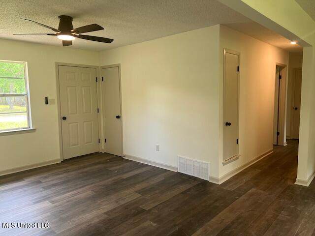 5951 Adams Circle, Horn Lake, Mississippi image 2