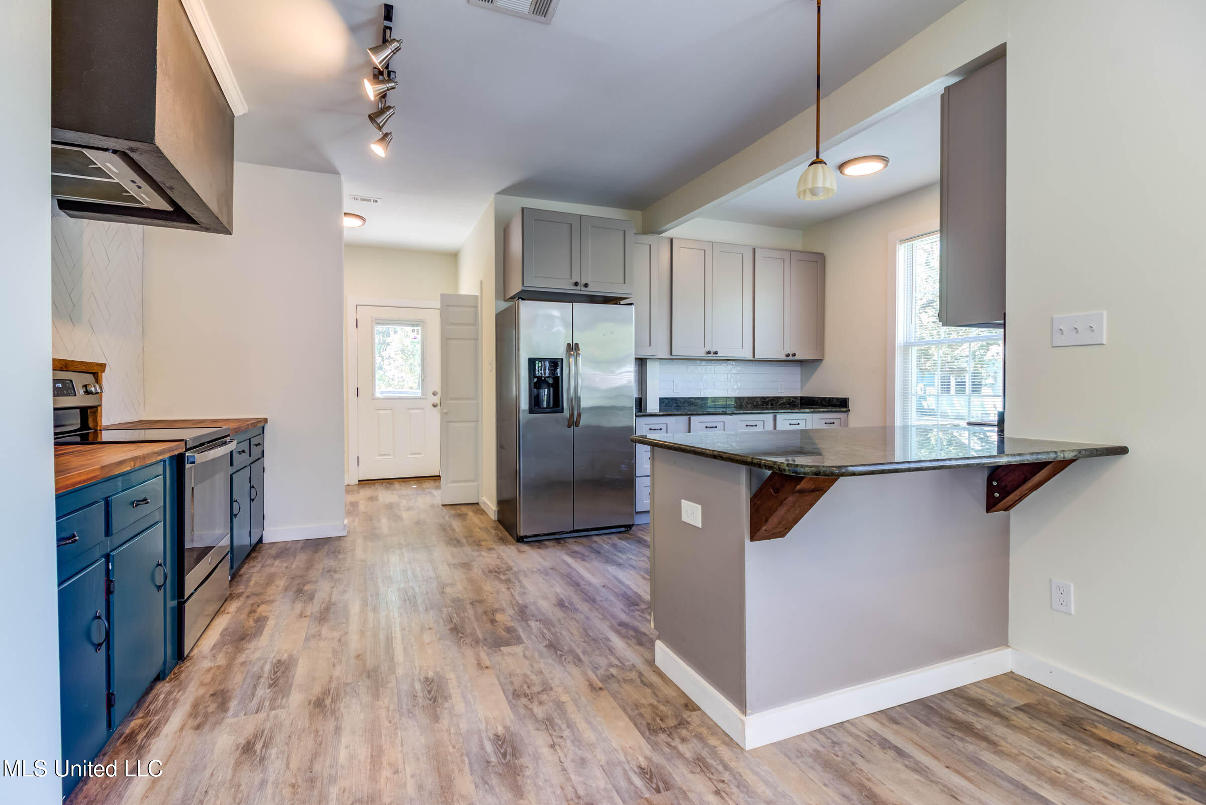 3607 Park Boulevard, Gulfport, Mississippi image 5