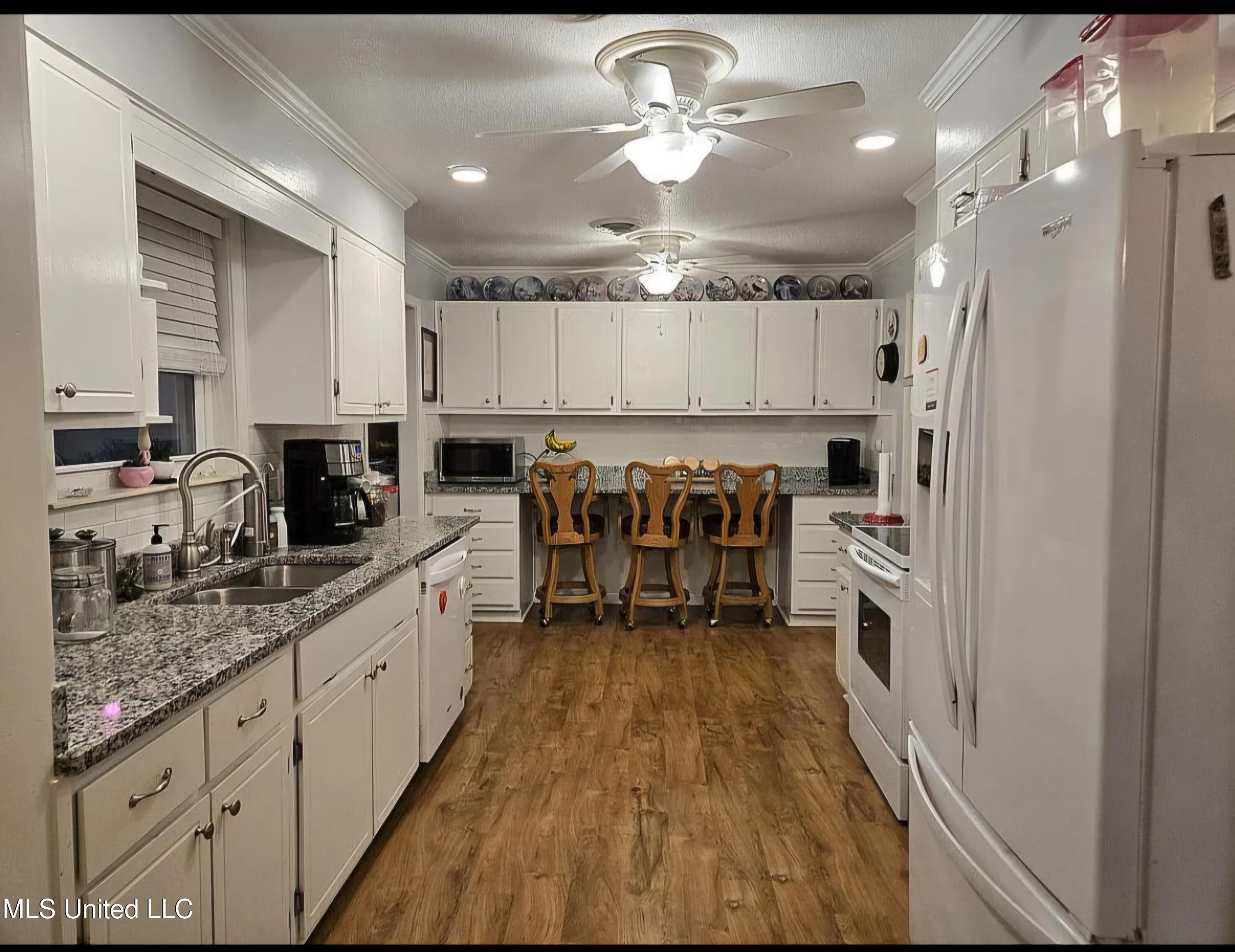153 Hemlock Road, Batesville, Mississippi image 4