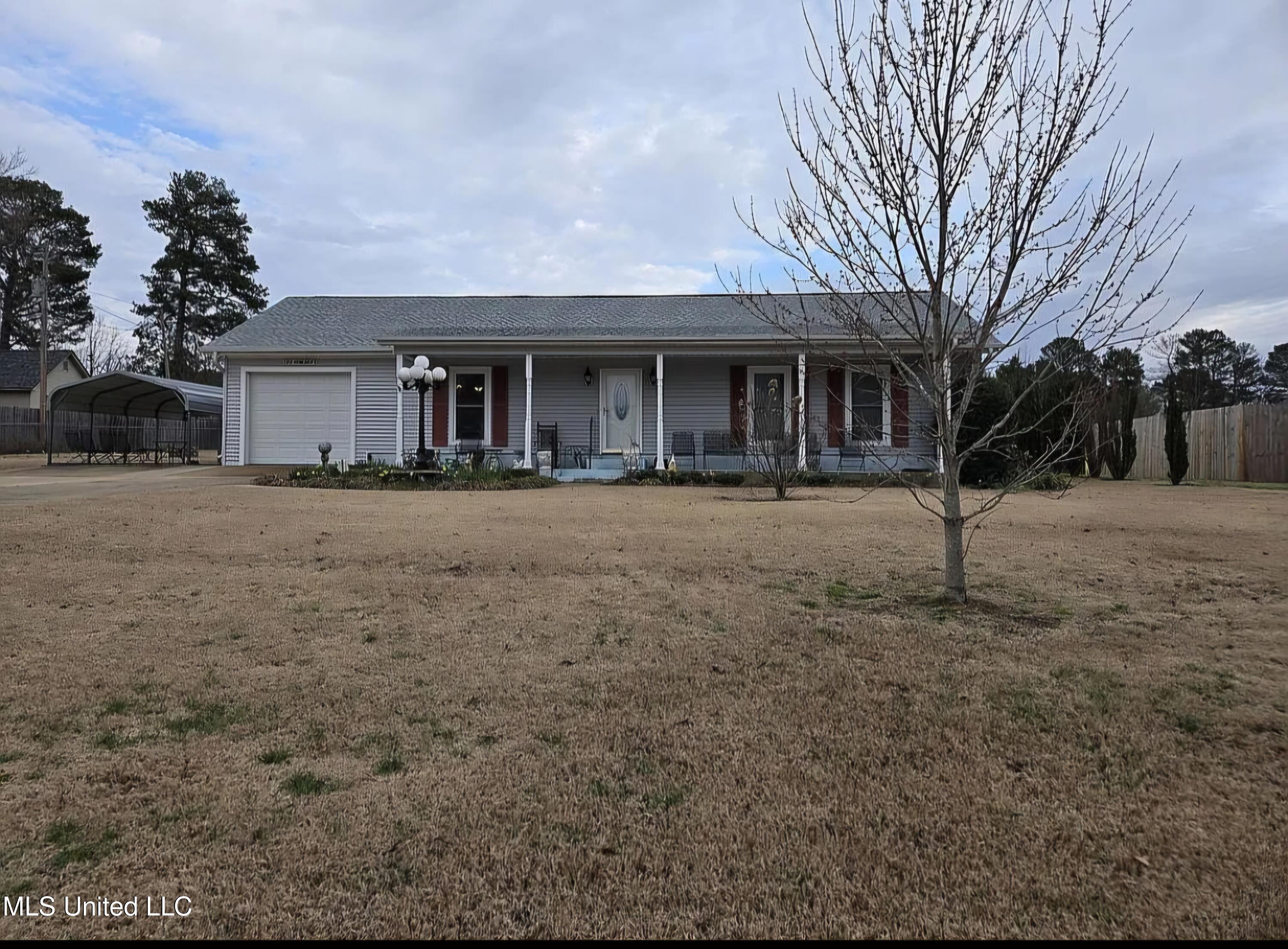 153 Hemlock Road, Batesville, Mississippi image 1
